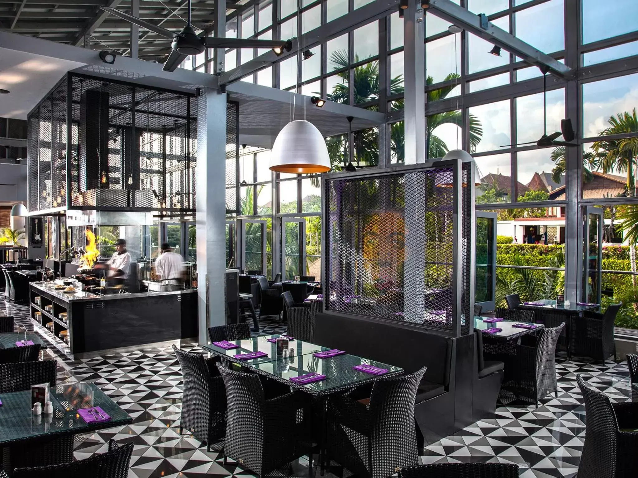 Restaurant/Places to Eat in Hard Rock Hotel Bali
