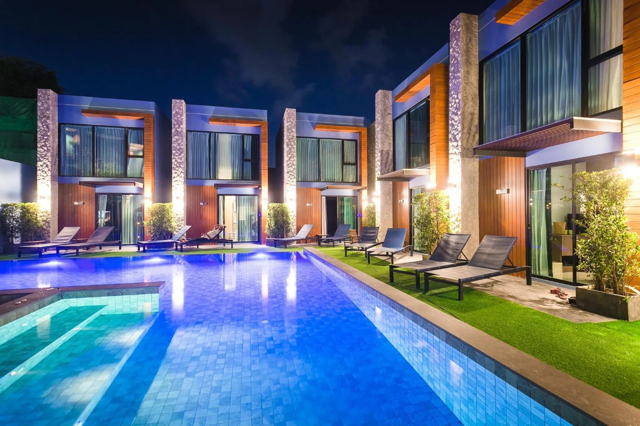 Property building in Peace Blue Naiharn Naturist Resort Phuket SHA Extra Plus