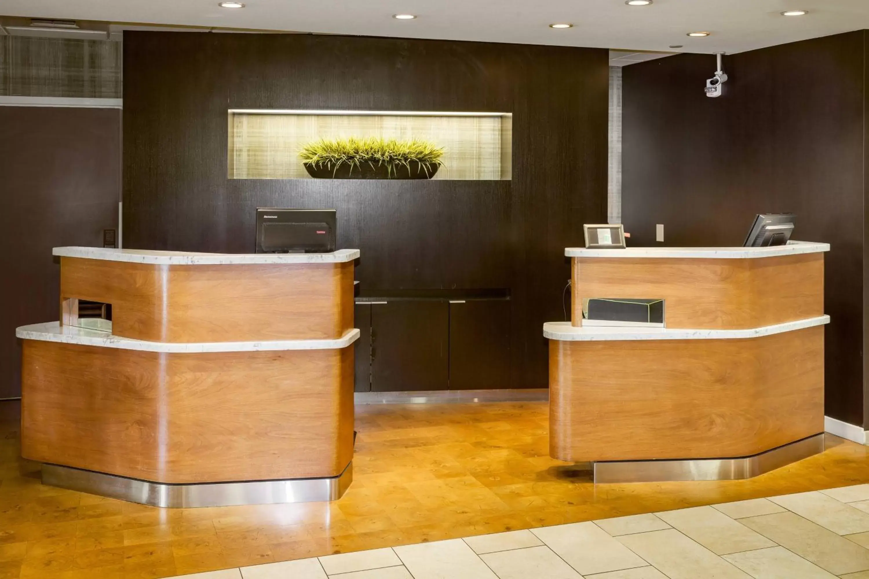 Property building, Lobby/Reception in Courtyard by Marriott Stockton
