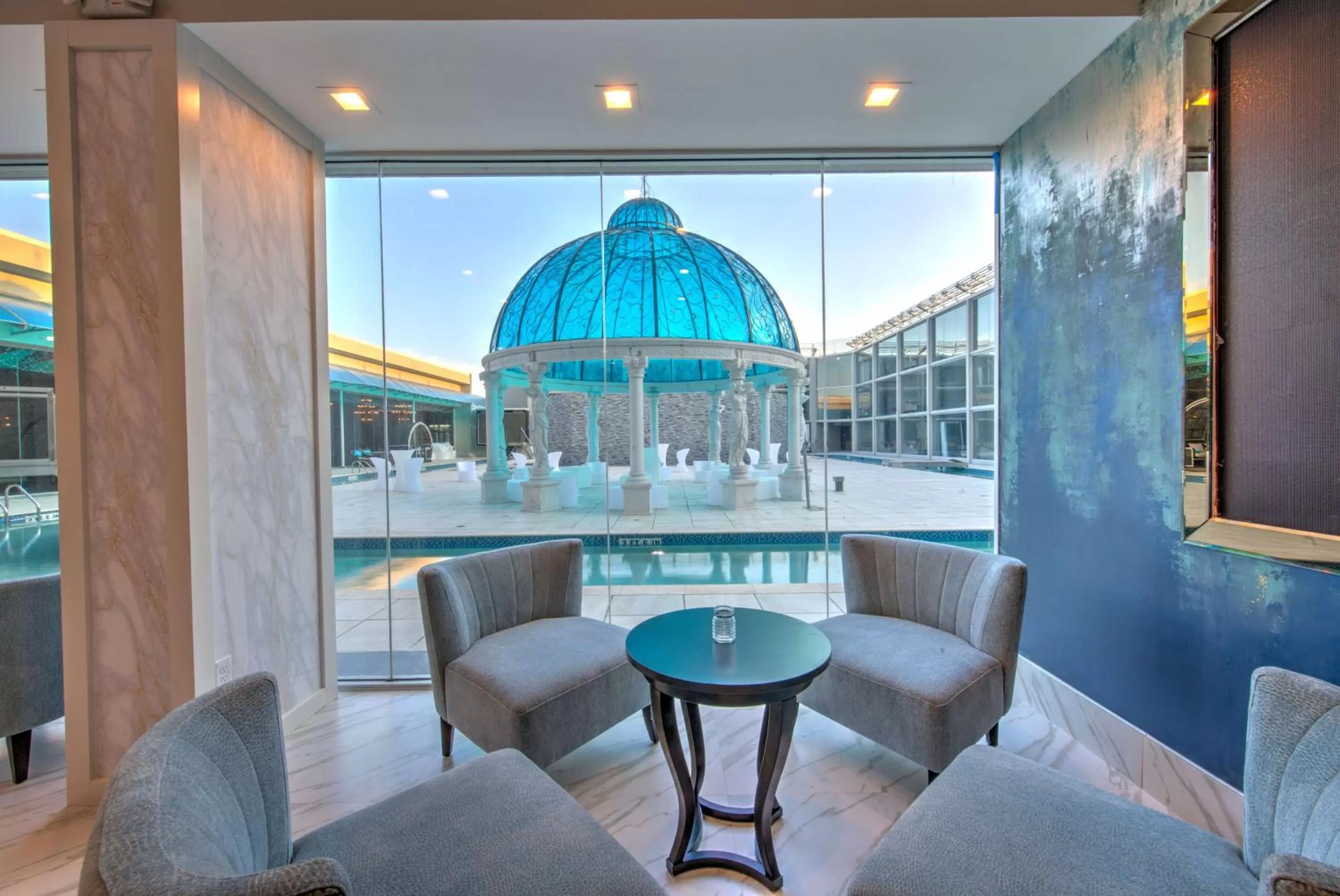 Lounge or bar in DoubleTree by Hilton Houston Brookhollow