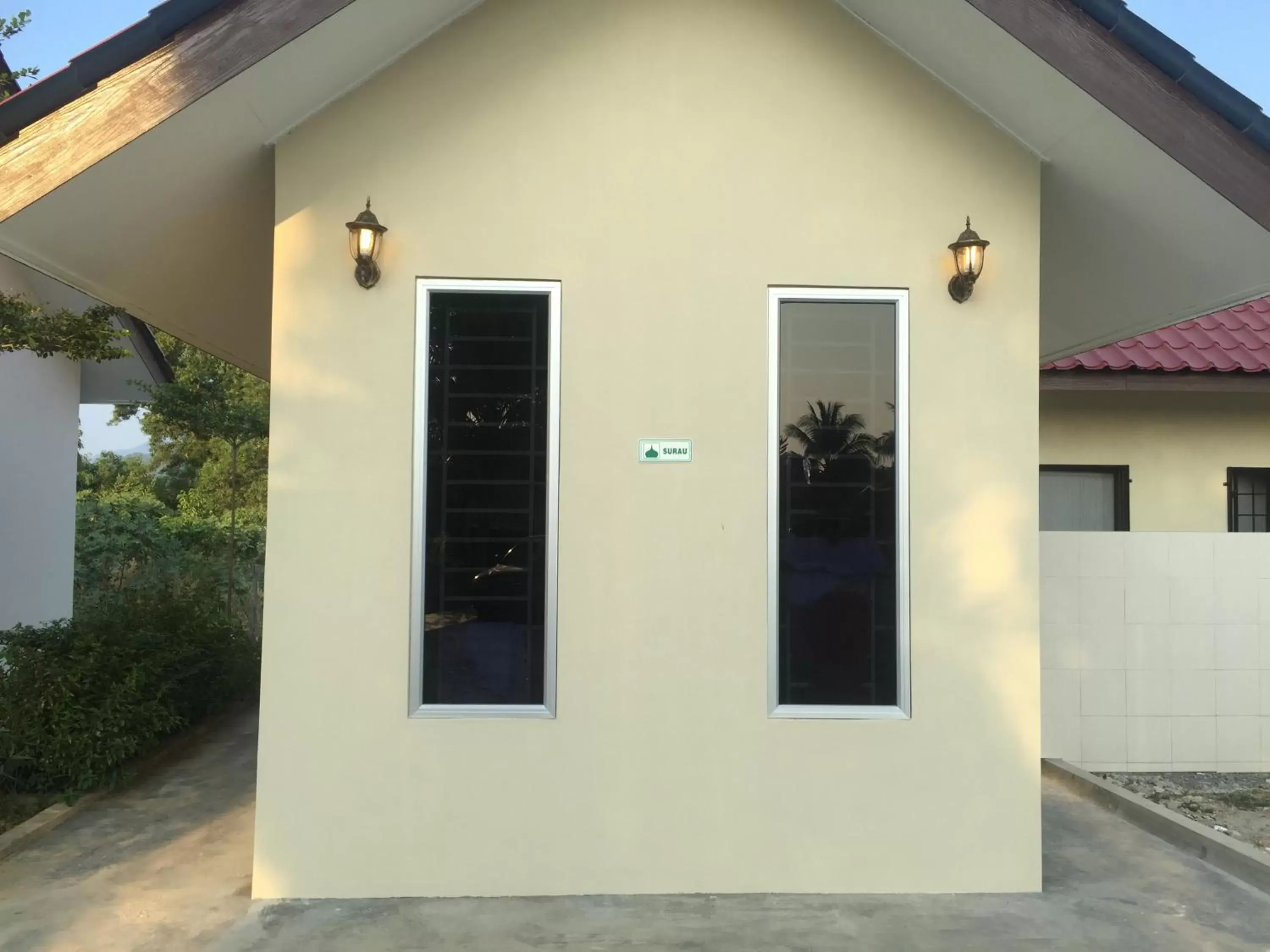 Property building in Dhania Cenang Beach Motel Property building in Dhania Cenang Beach Motel