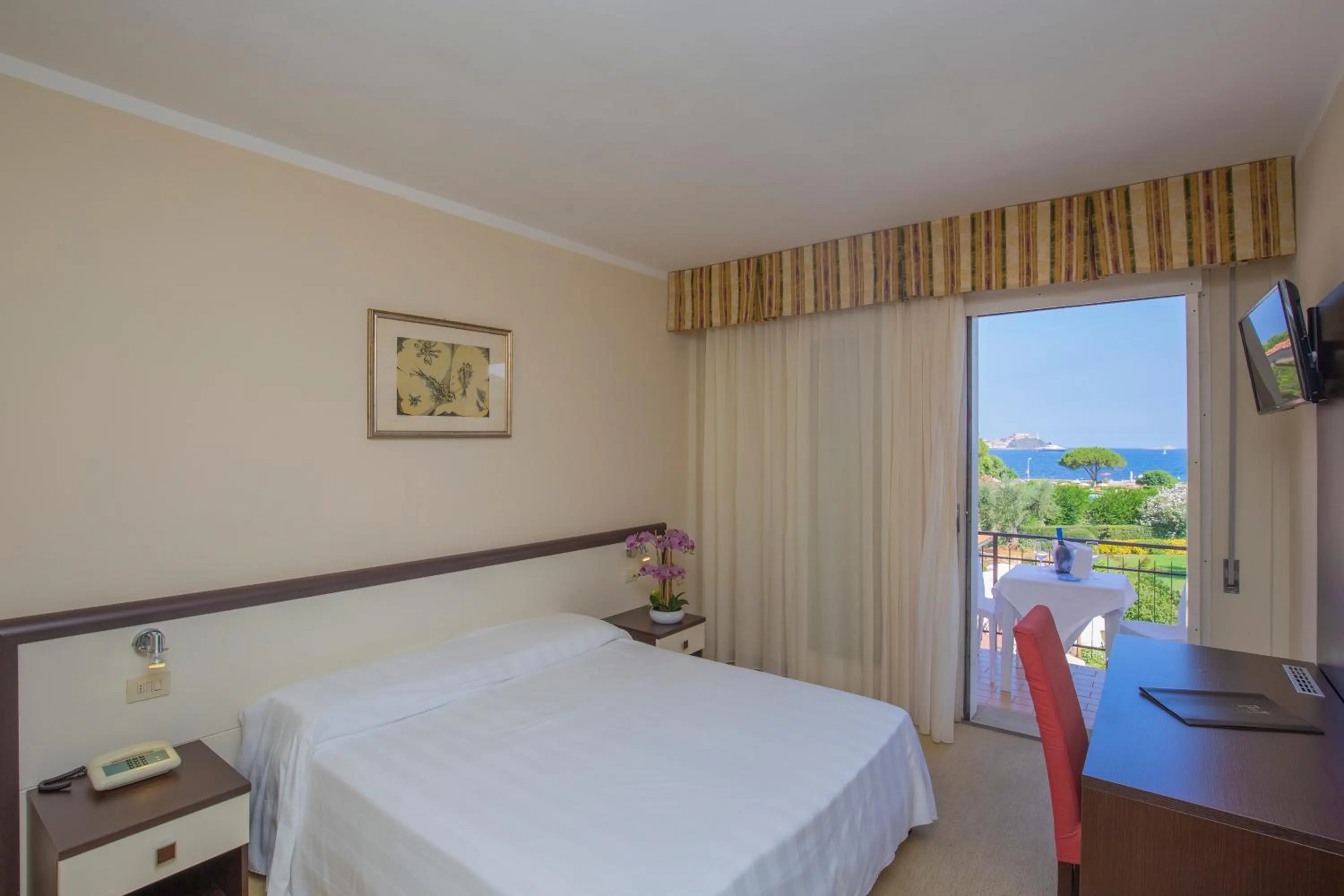 Bed in Hotel Fabricia