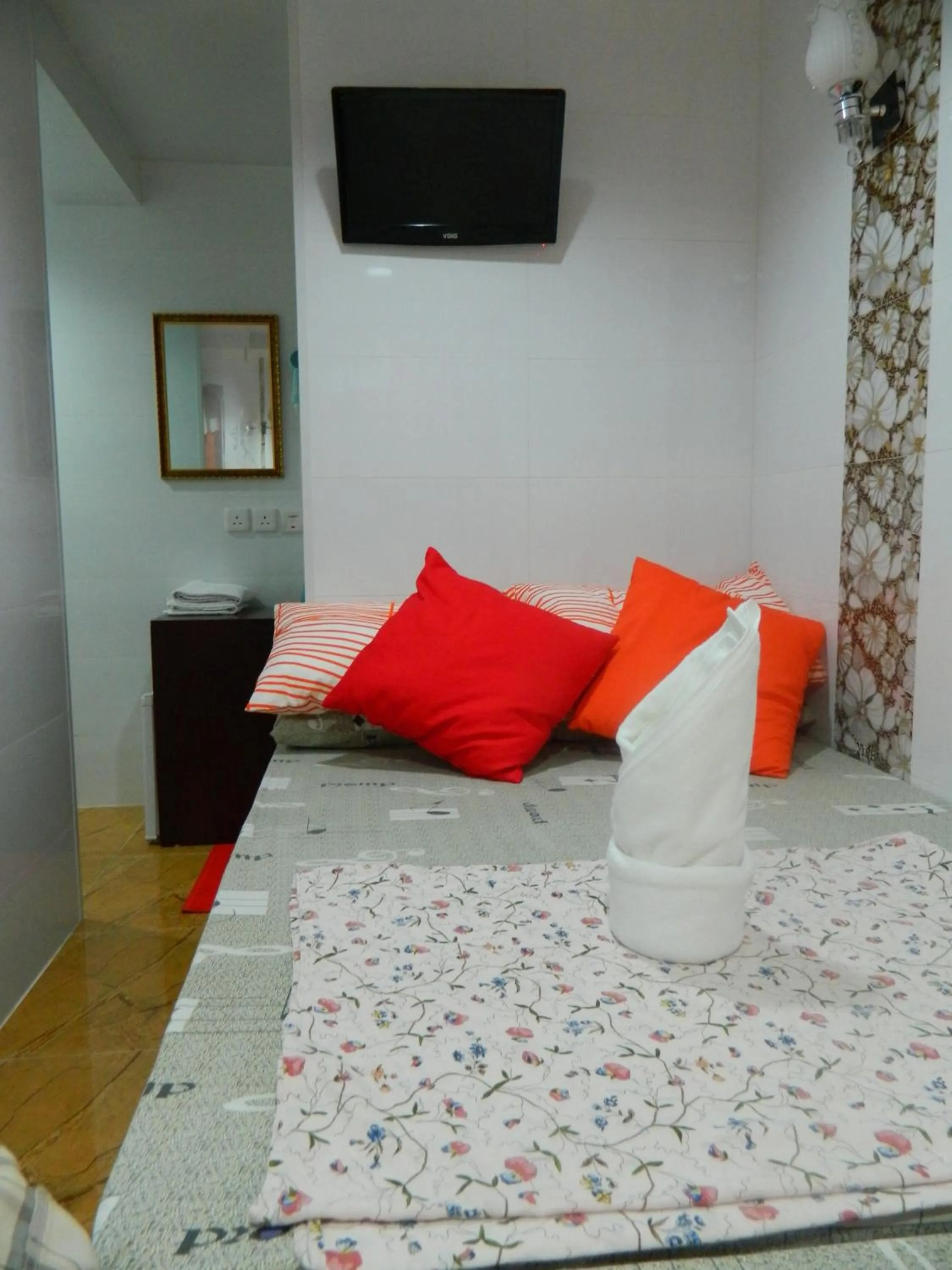 Bedroom, Bed in New London Hostel