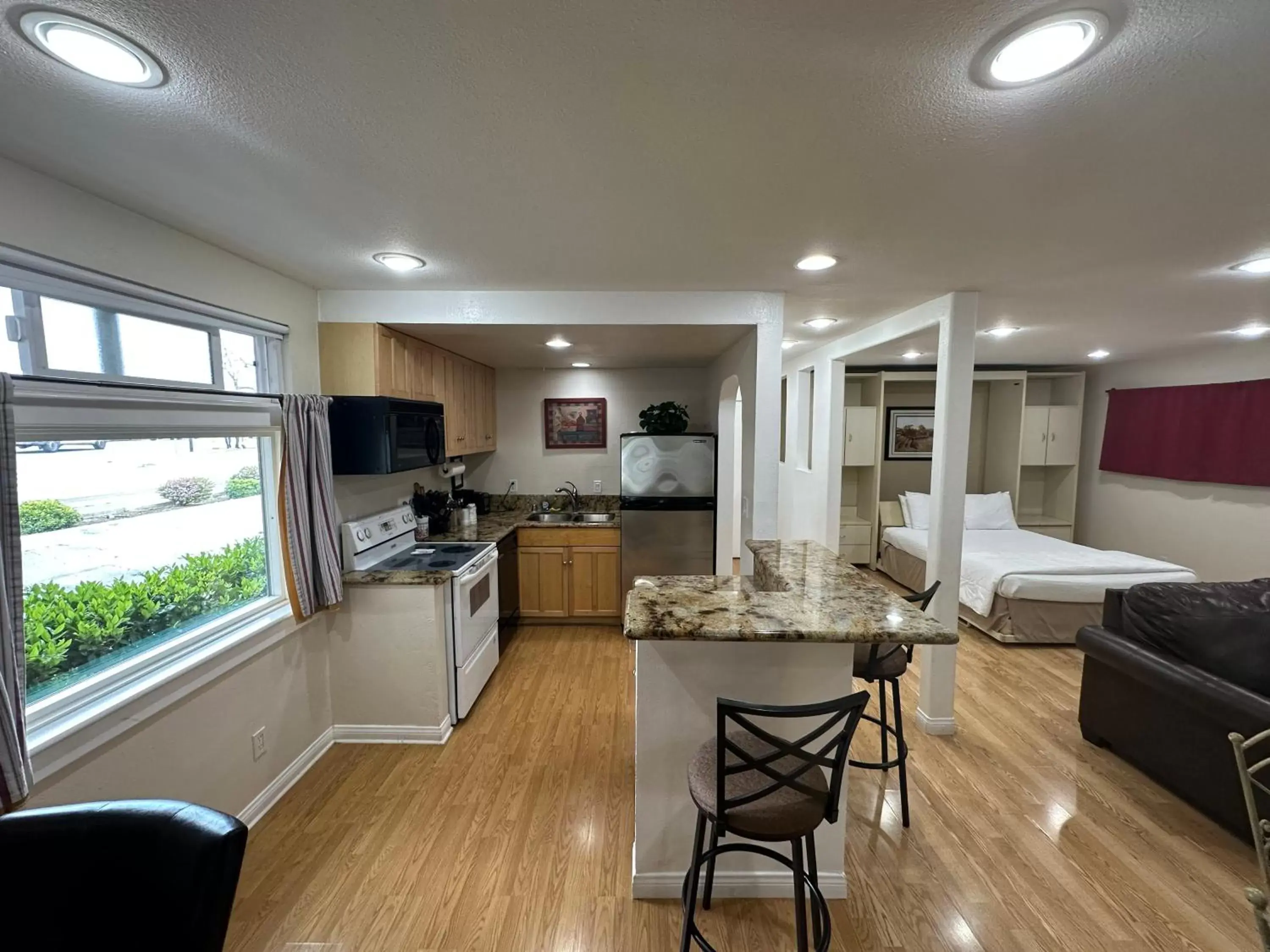 Kitchen or kitchenette, Kitchen/Kitchenette in King Frederik Inn