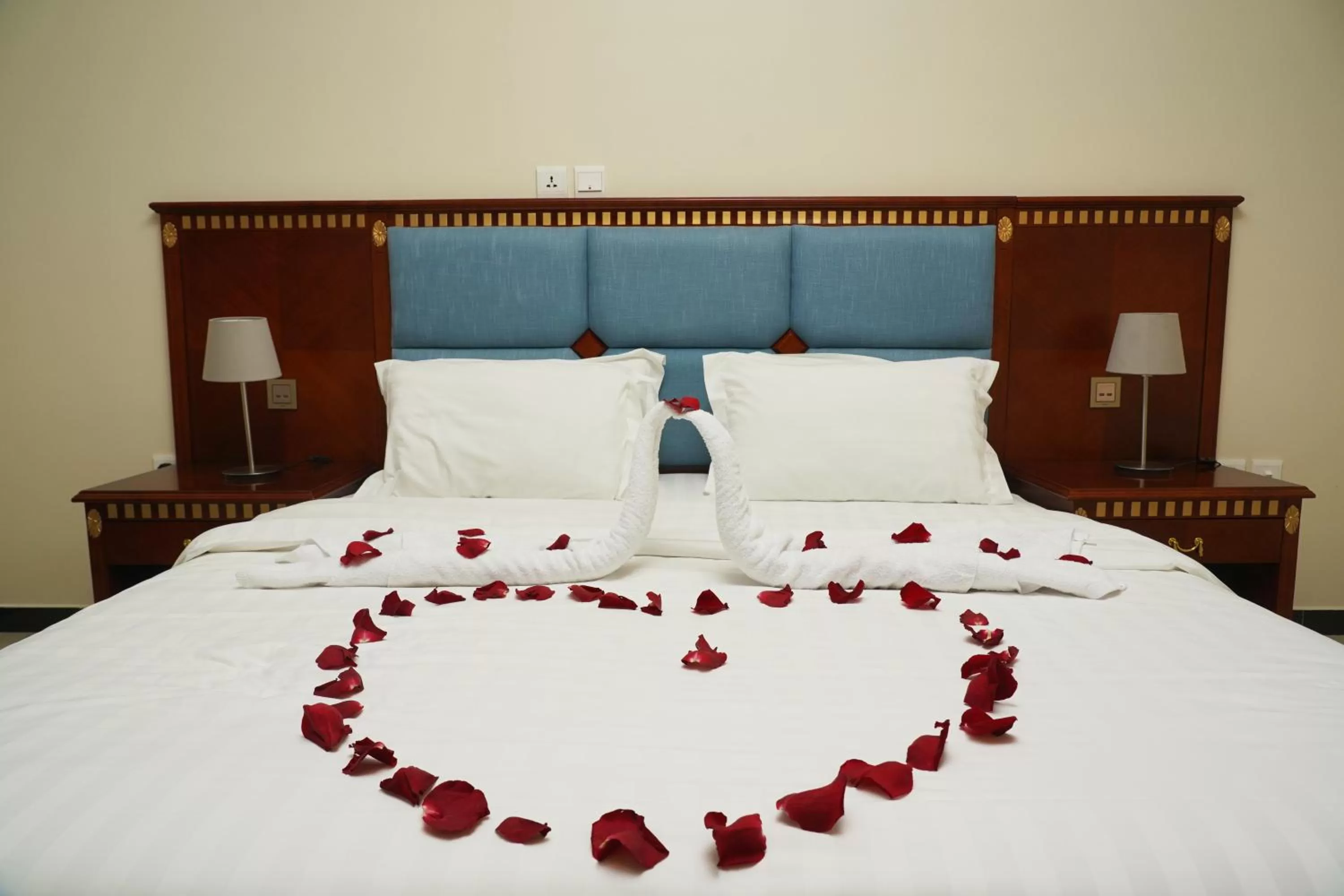 Bed in Wahaj Al Mesak Units