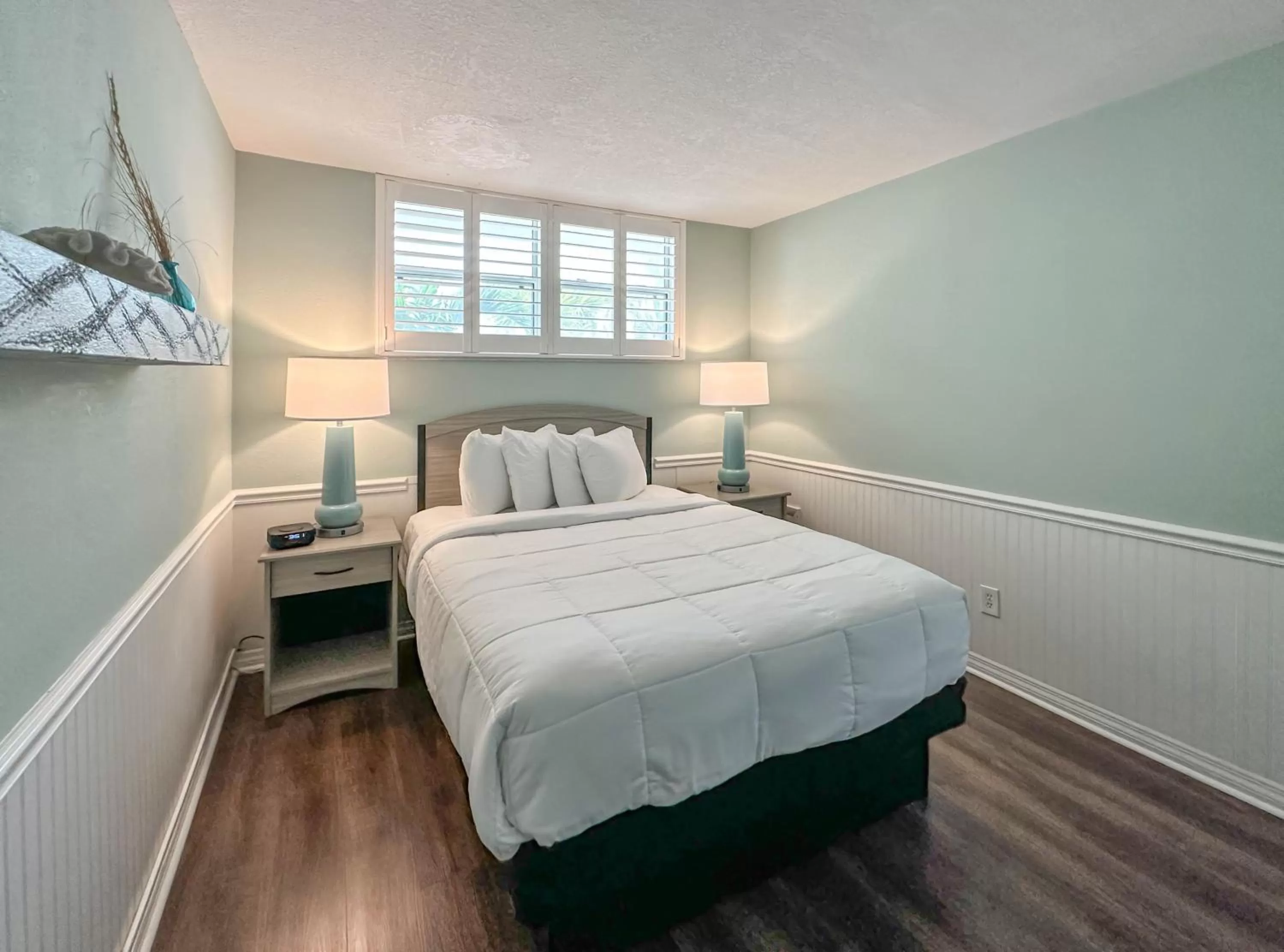 Thunderbird Beach Resort