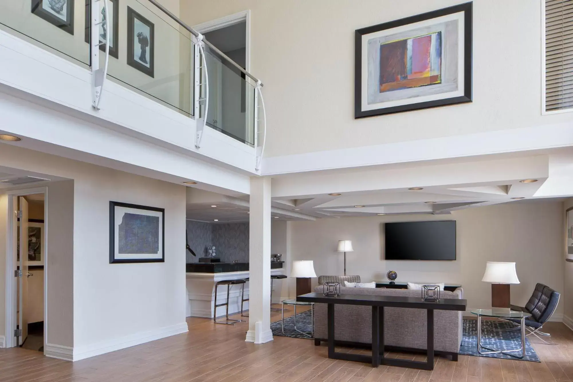 Living room in Hyatt Regency DFW International Airport