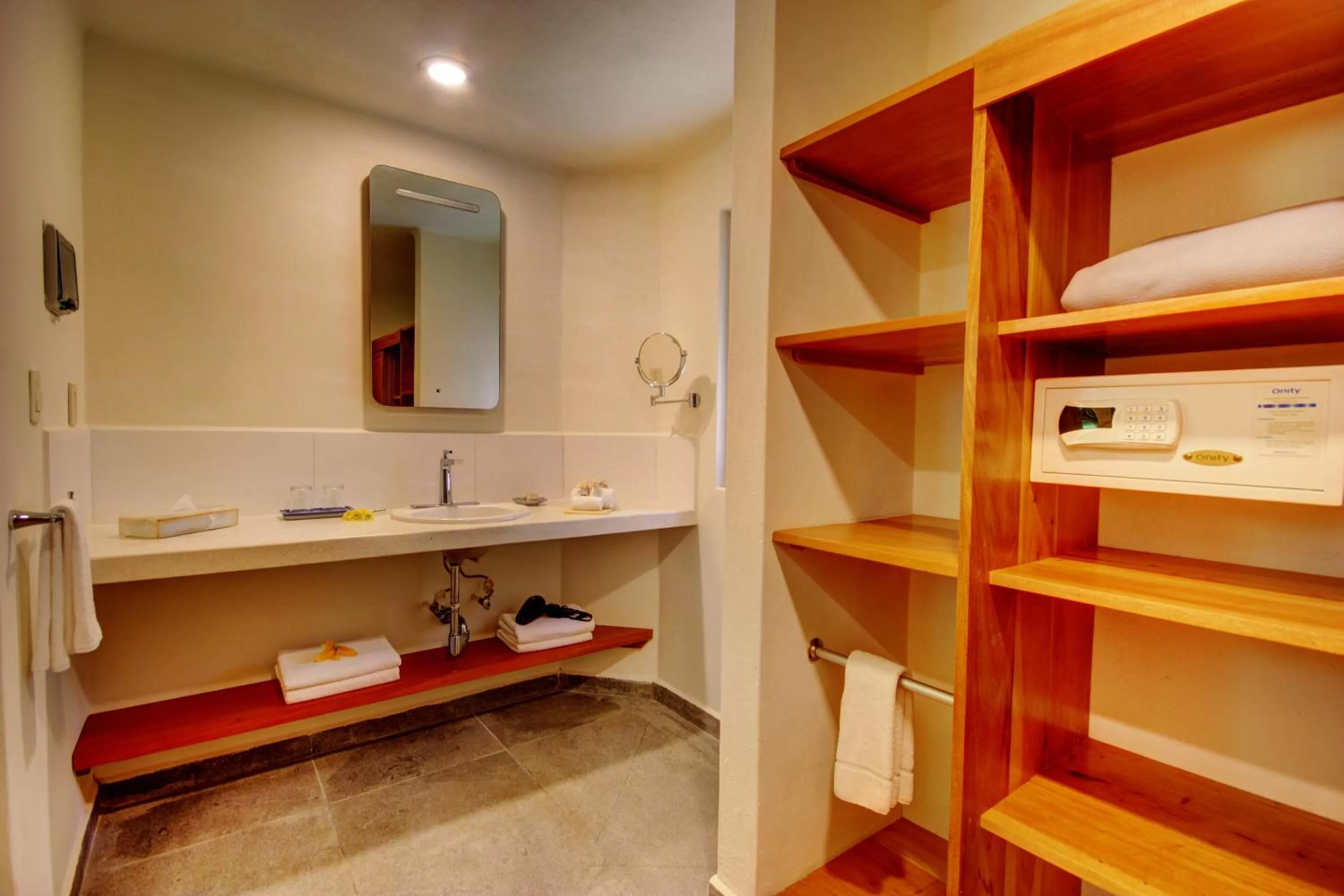 Bungalow in Riviera Maya Suites