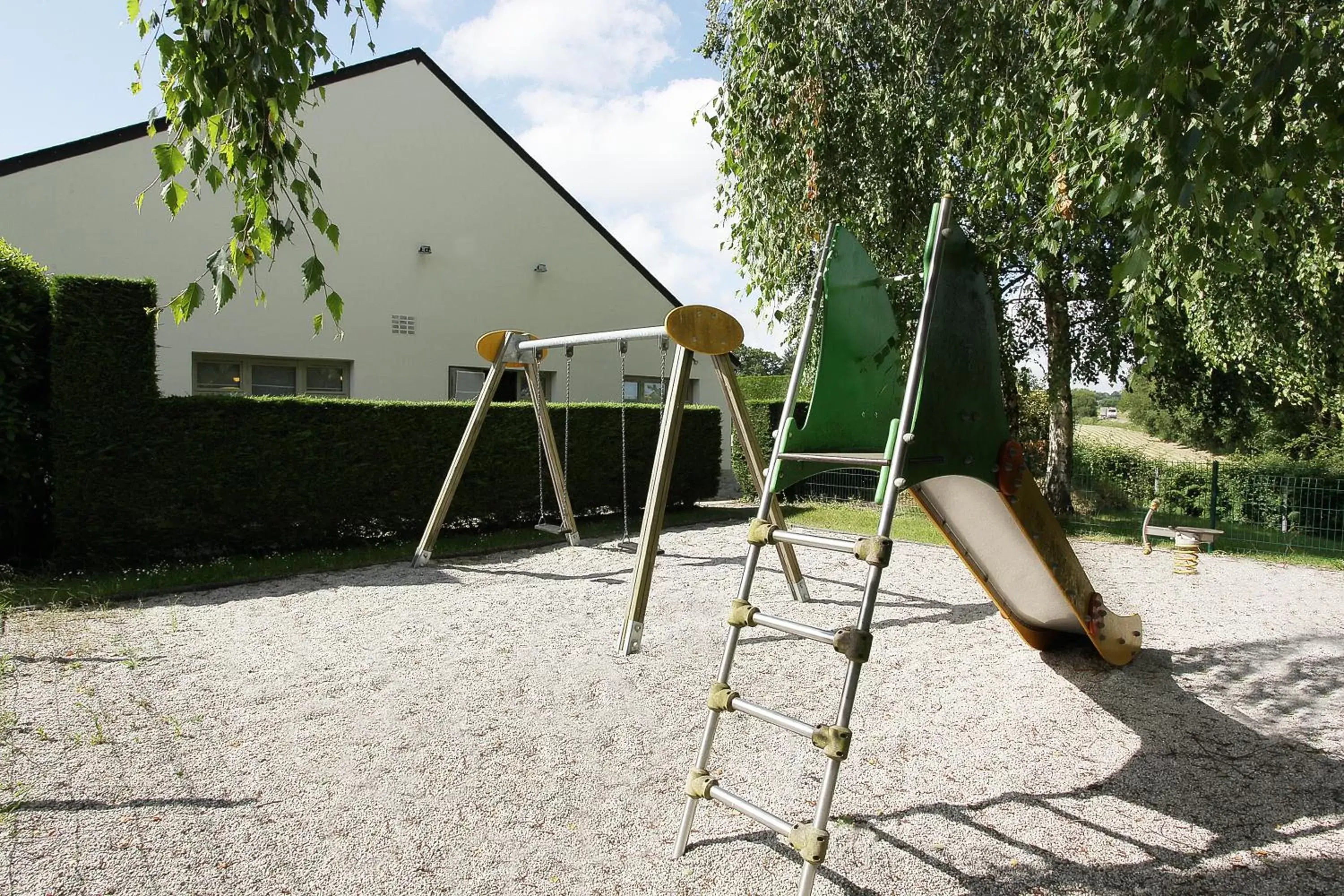 Facade/entrance, Children's Play Area in Campanile Dinan - Taden