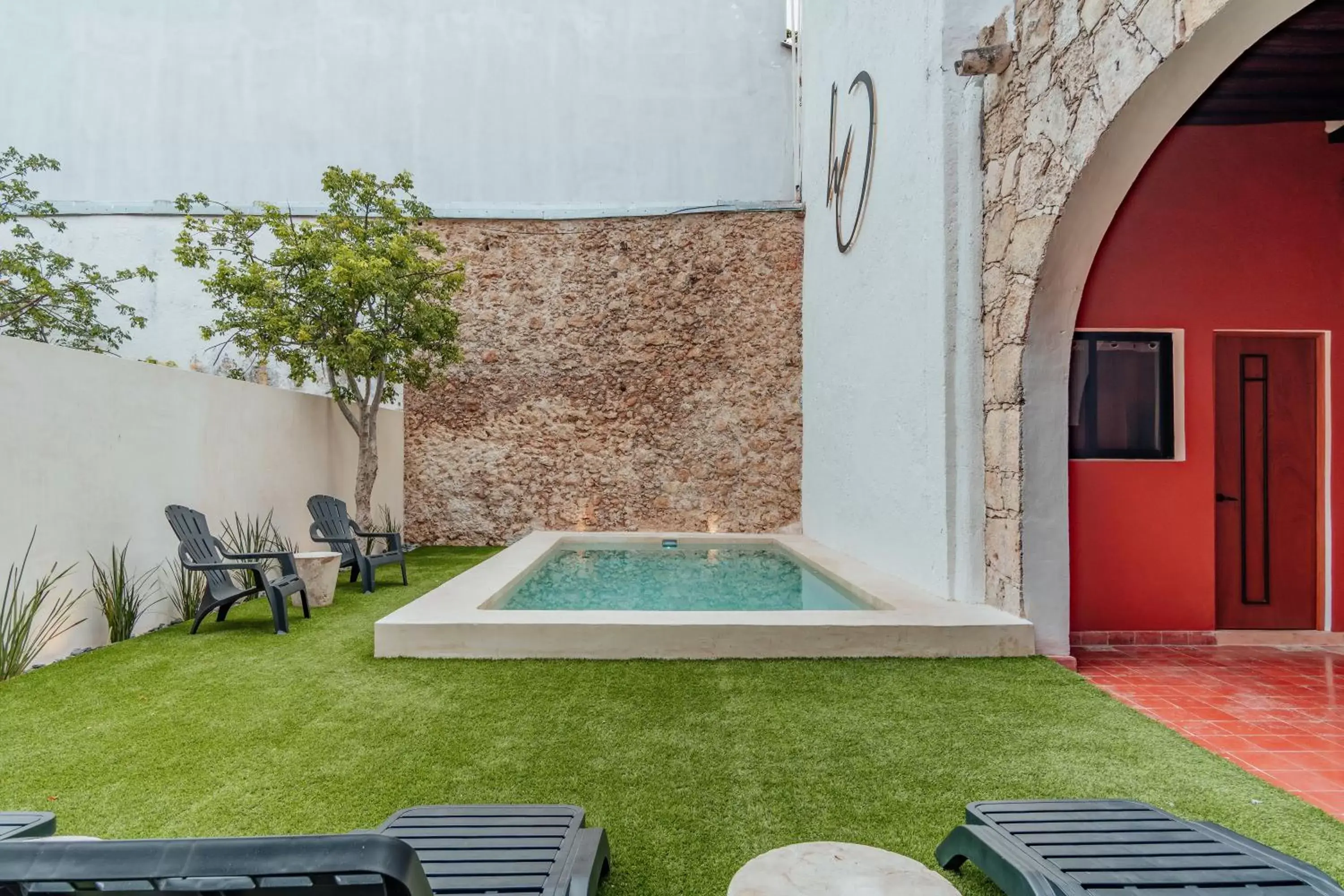 Swimming Pool in Hotel HO Merida