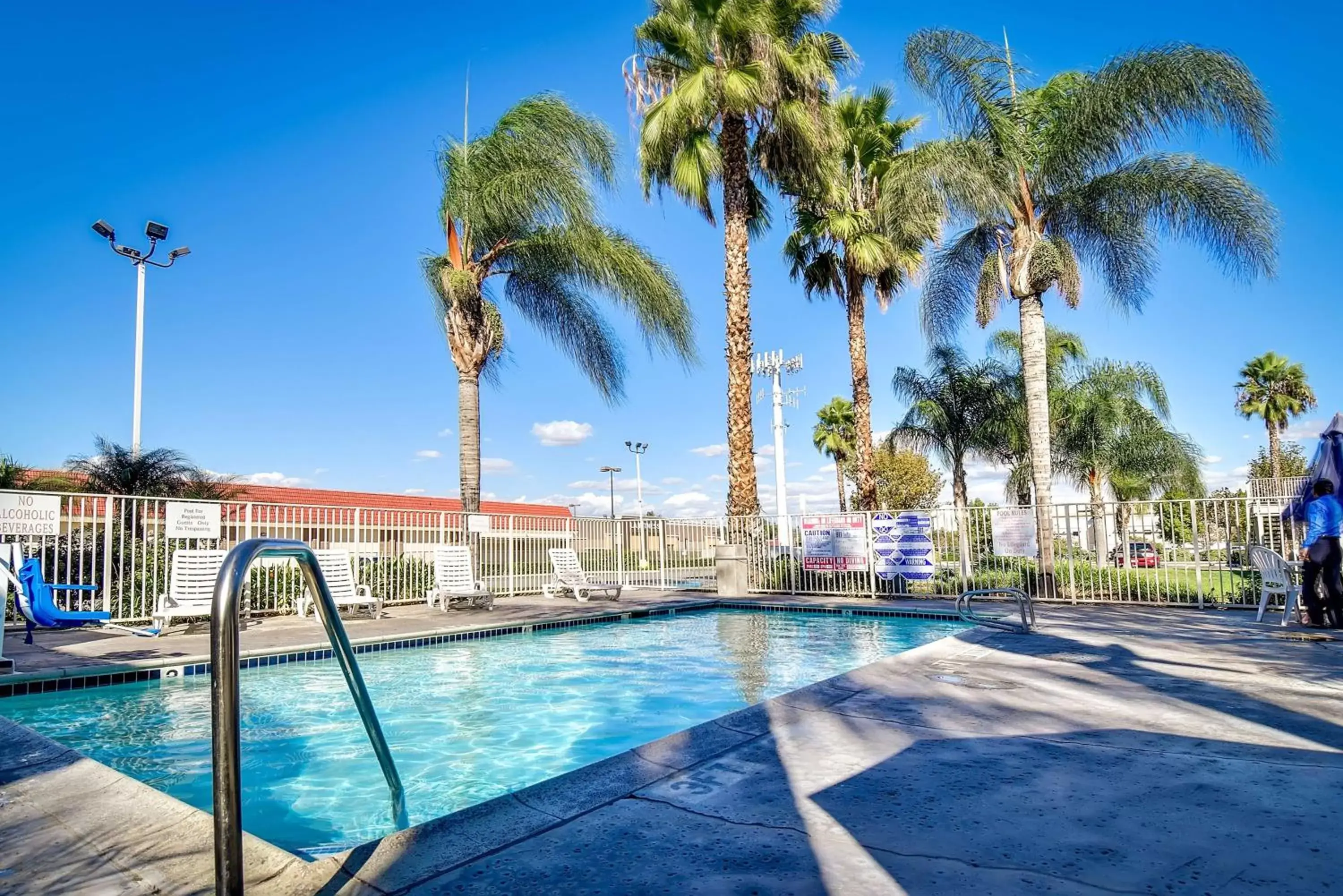 Day, Swimming Pool in Motel 6-Riverside, CA - South