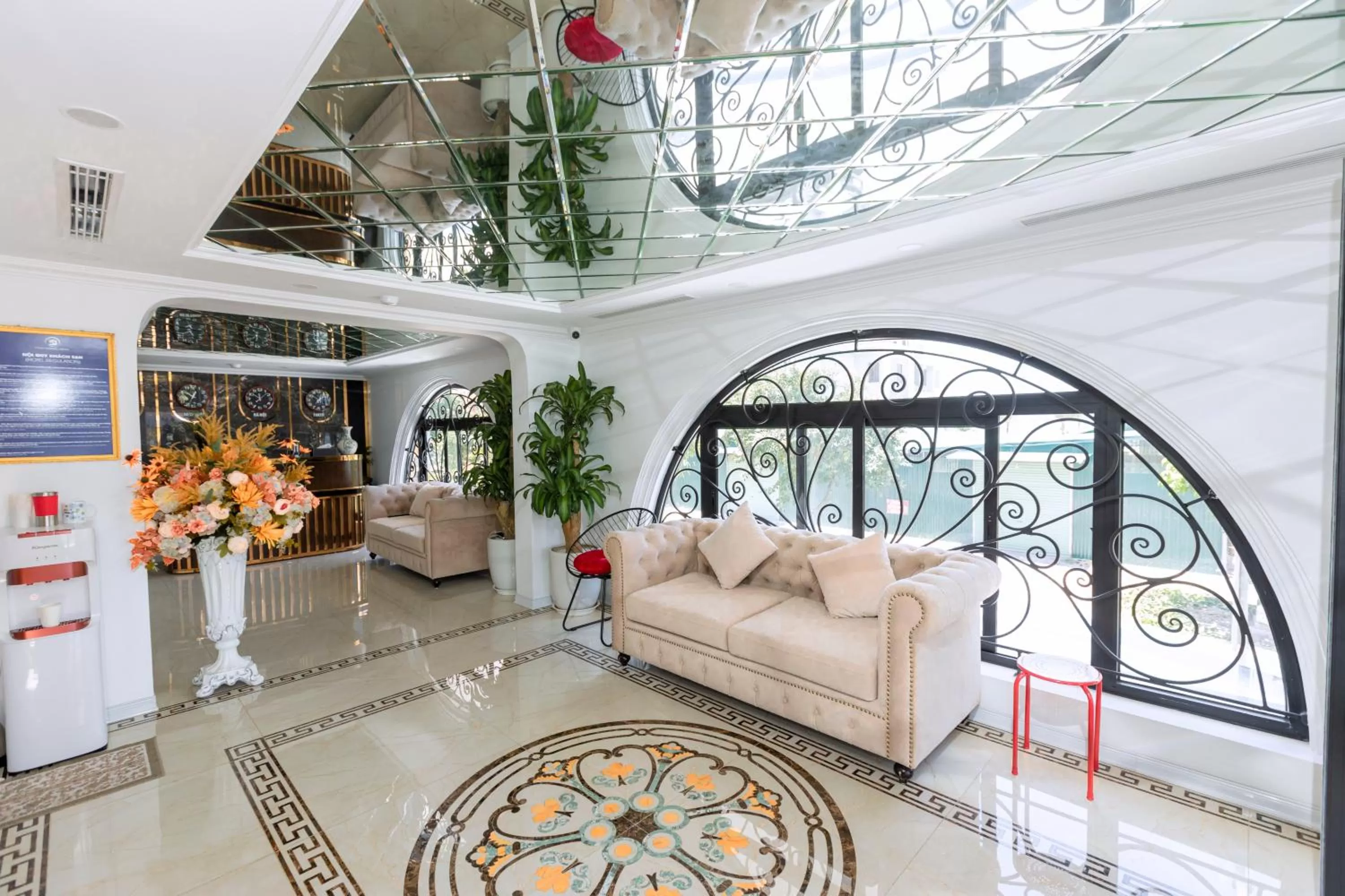 Lobby or reception in Minh Phong Hotel Ha Long