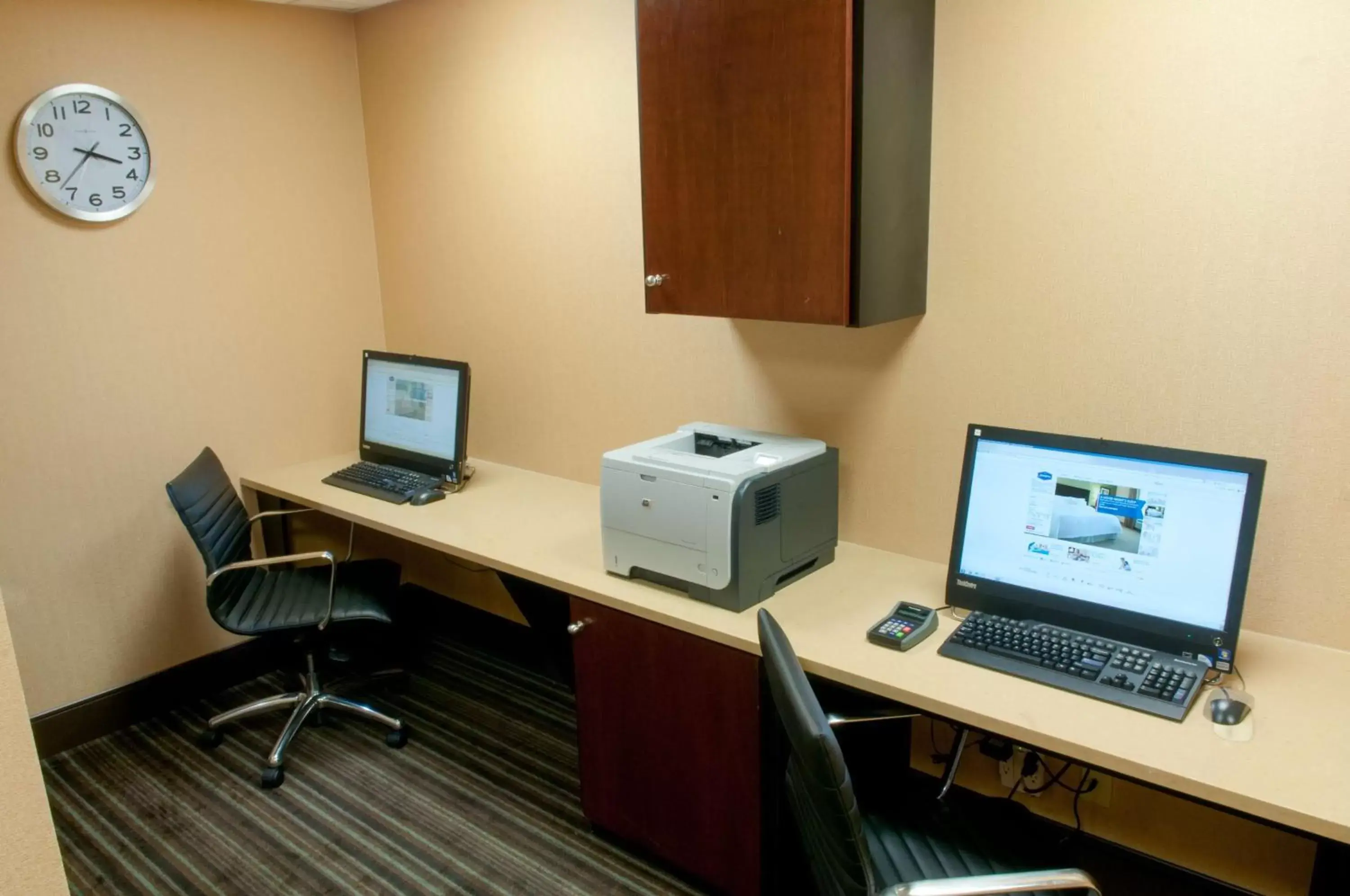 Business facilities, Business Area/Conference Room in Hampton Inn Clarksville