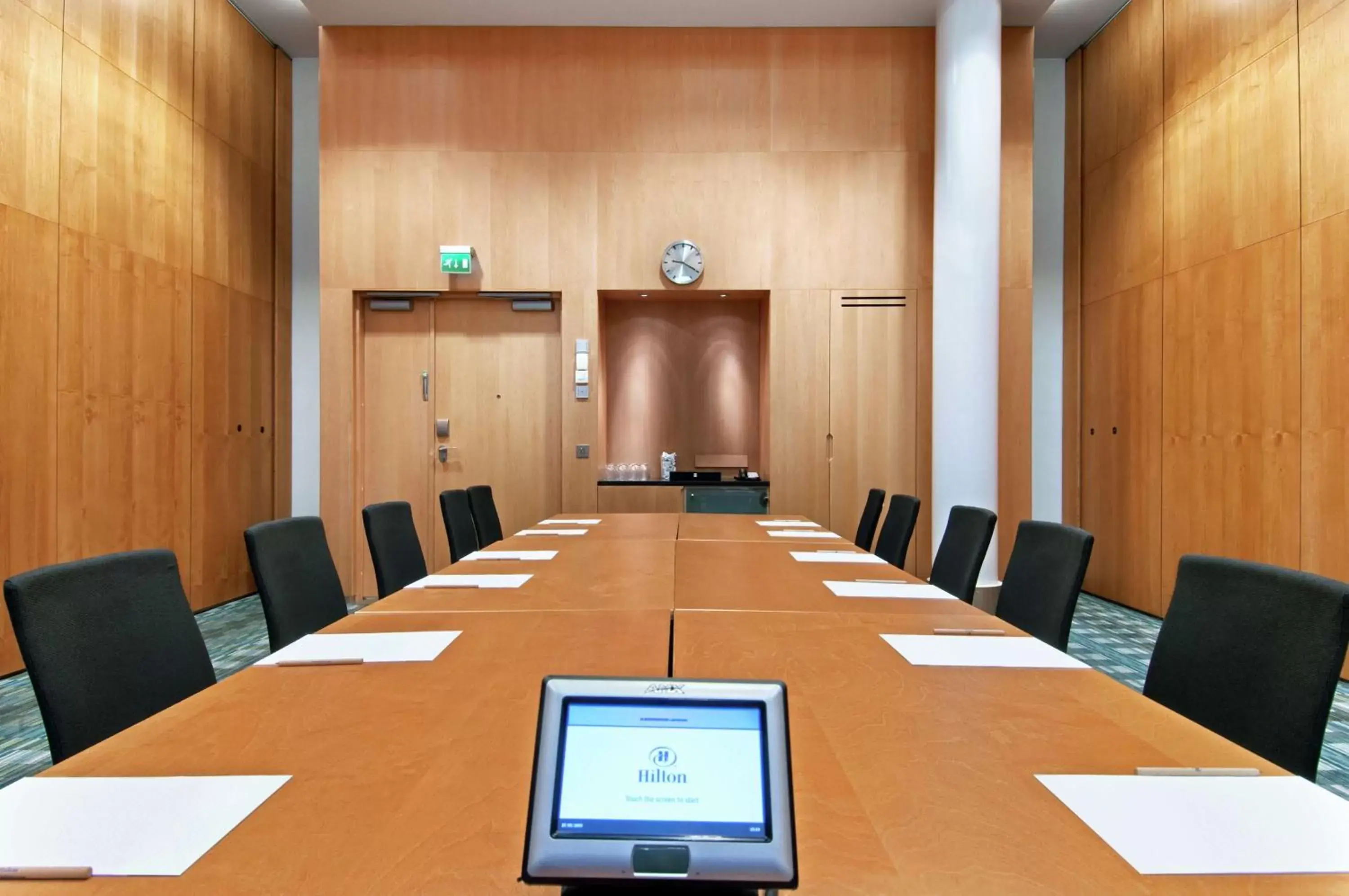 Meeting/conference room in Hilton Helsinki Airport