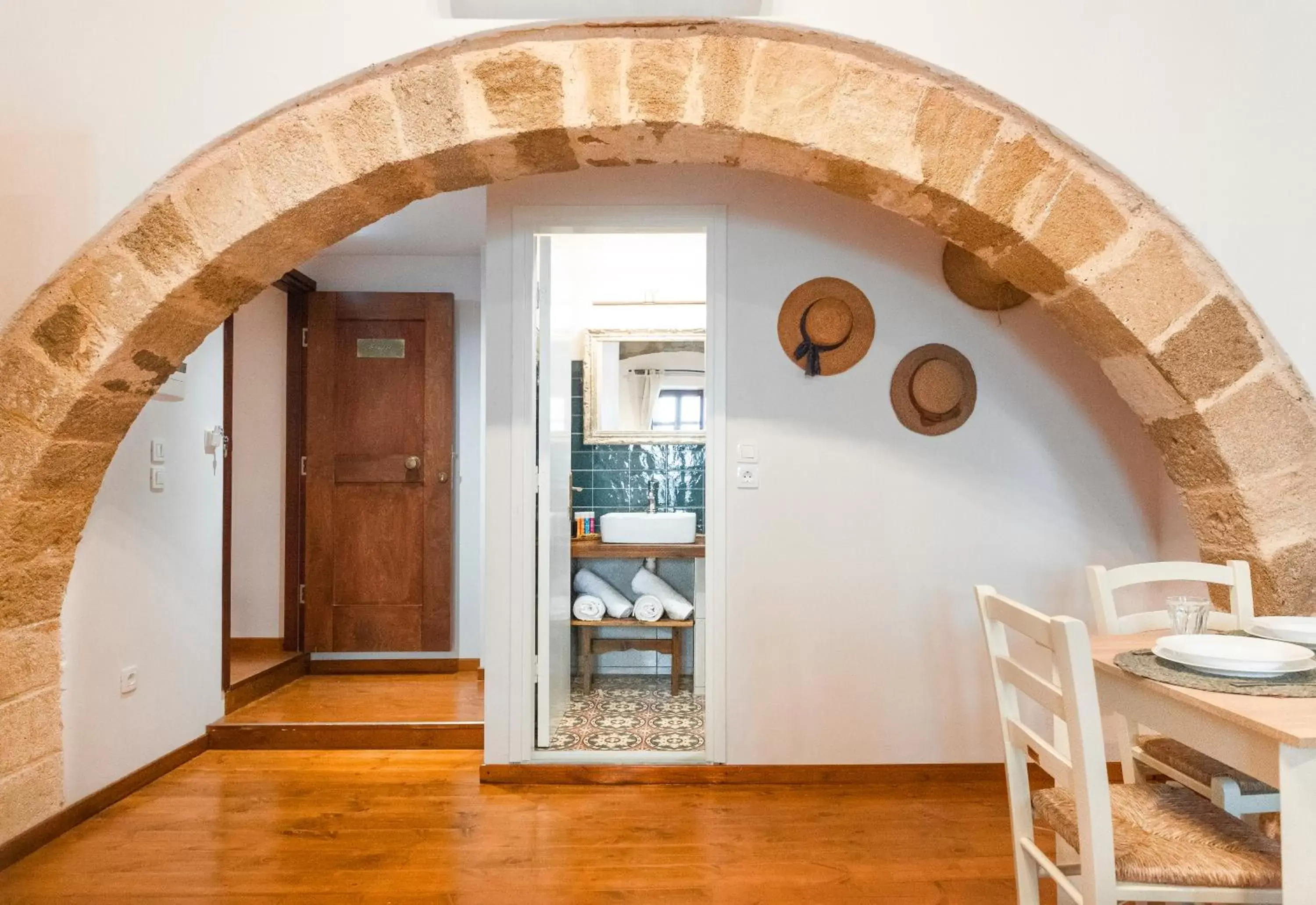 Double or Twin Room in Mandorla Apartments Double or Twin Room in Mandorla Apartments