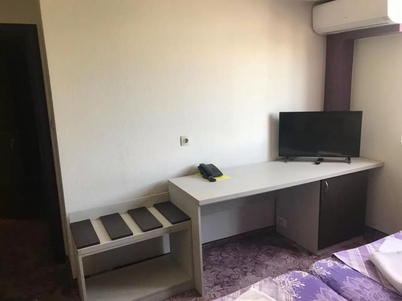 Photo of the whole room in Casa Blanca