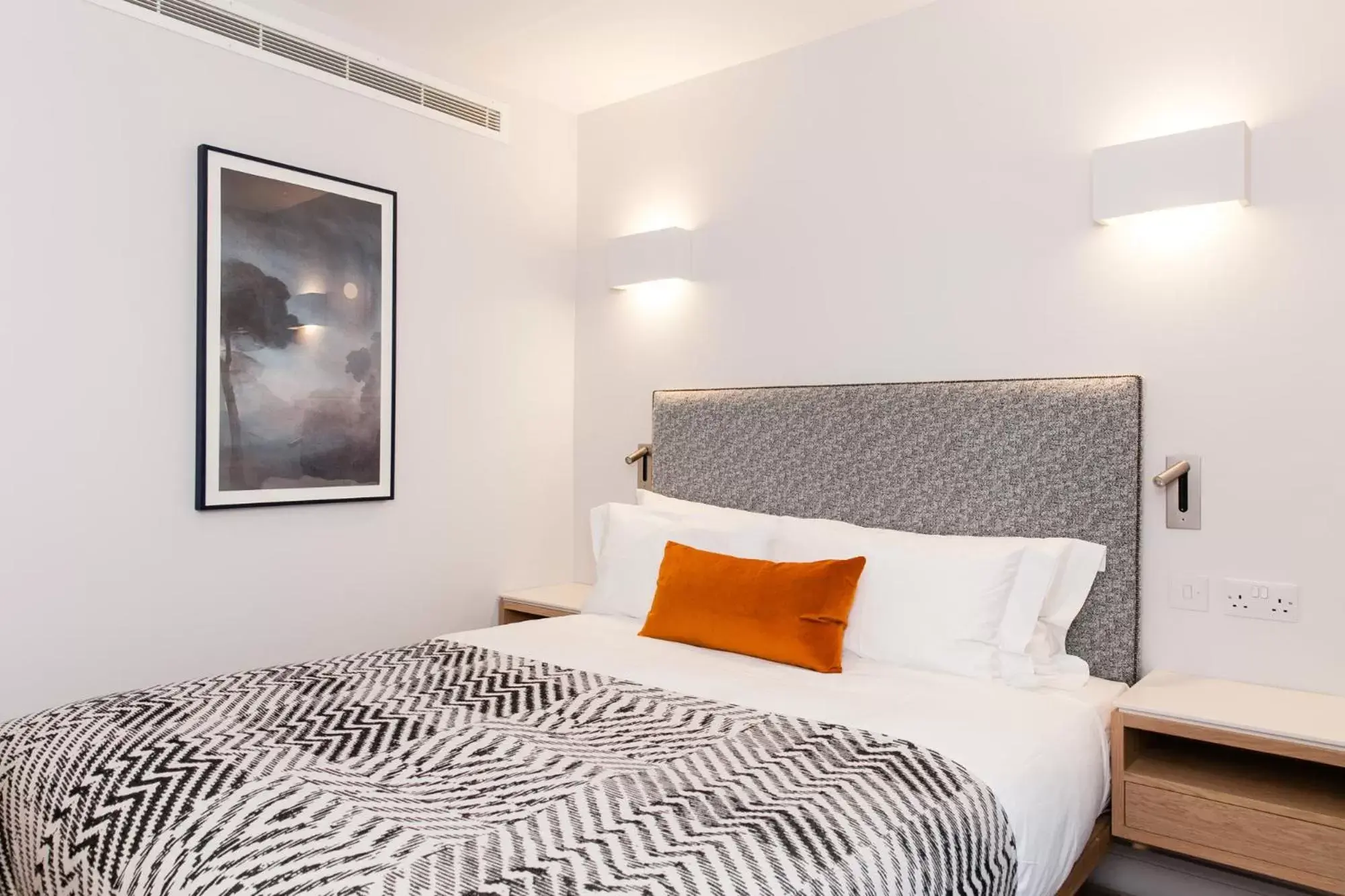 Bedroom, Bed in Rockwell East-Tower Bridge