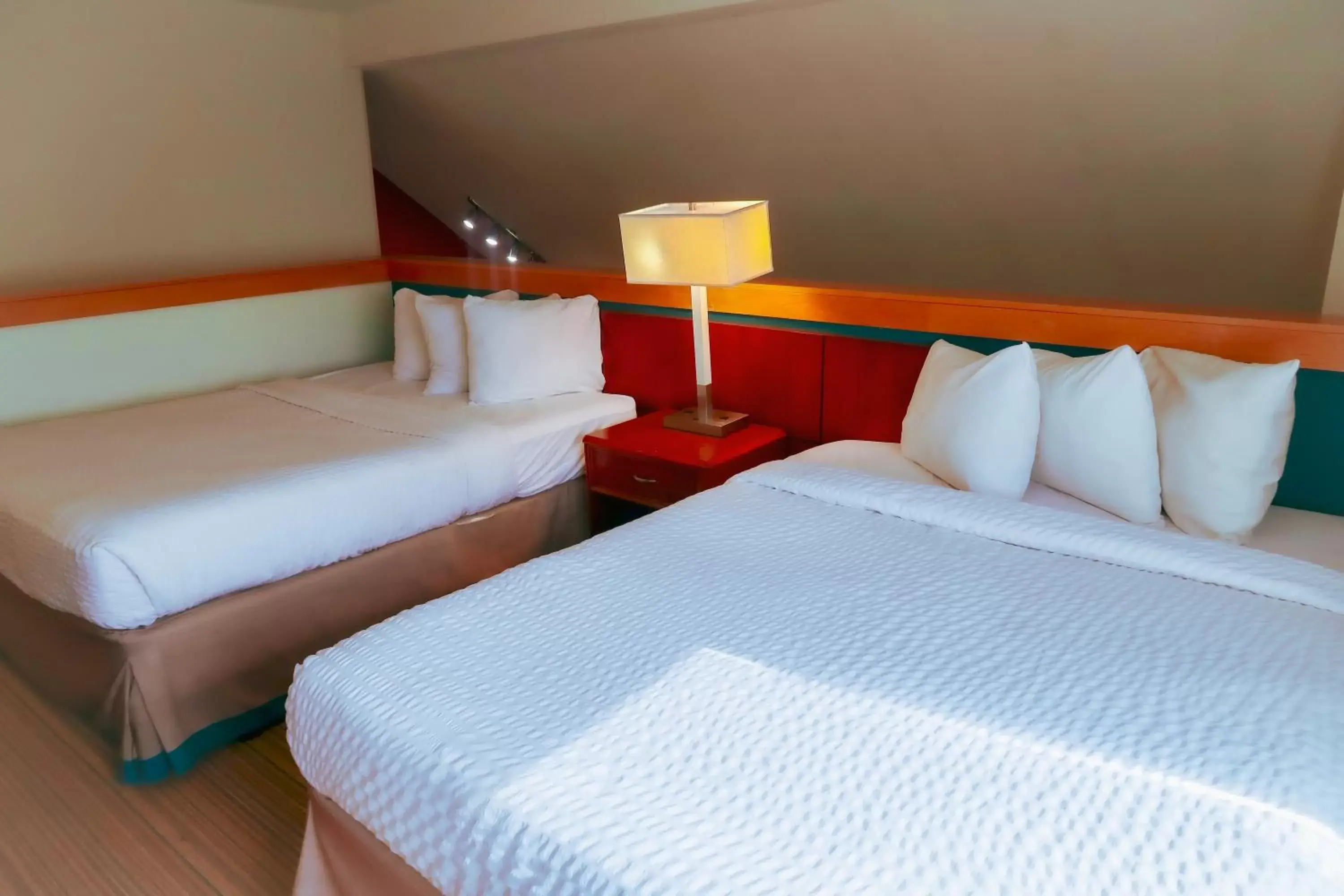 Bed in Tysons Corner suites