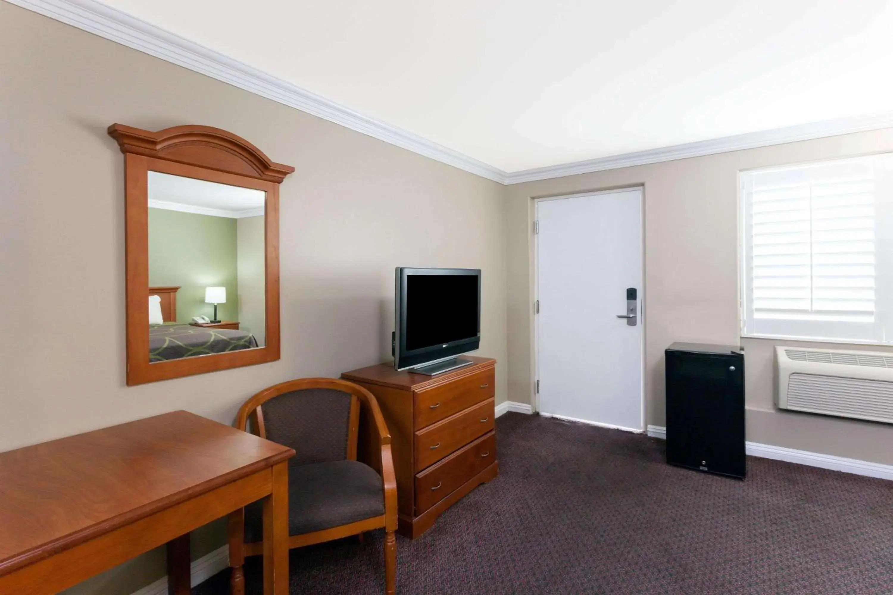 On site, TV/Entertainment Center in Super 8 by Wyndham Torrance LAX Airport Area