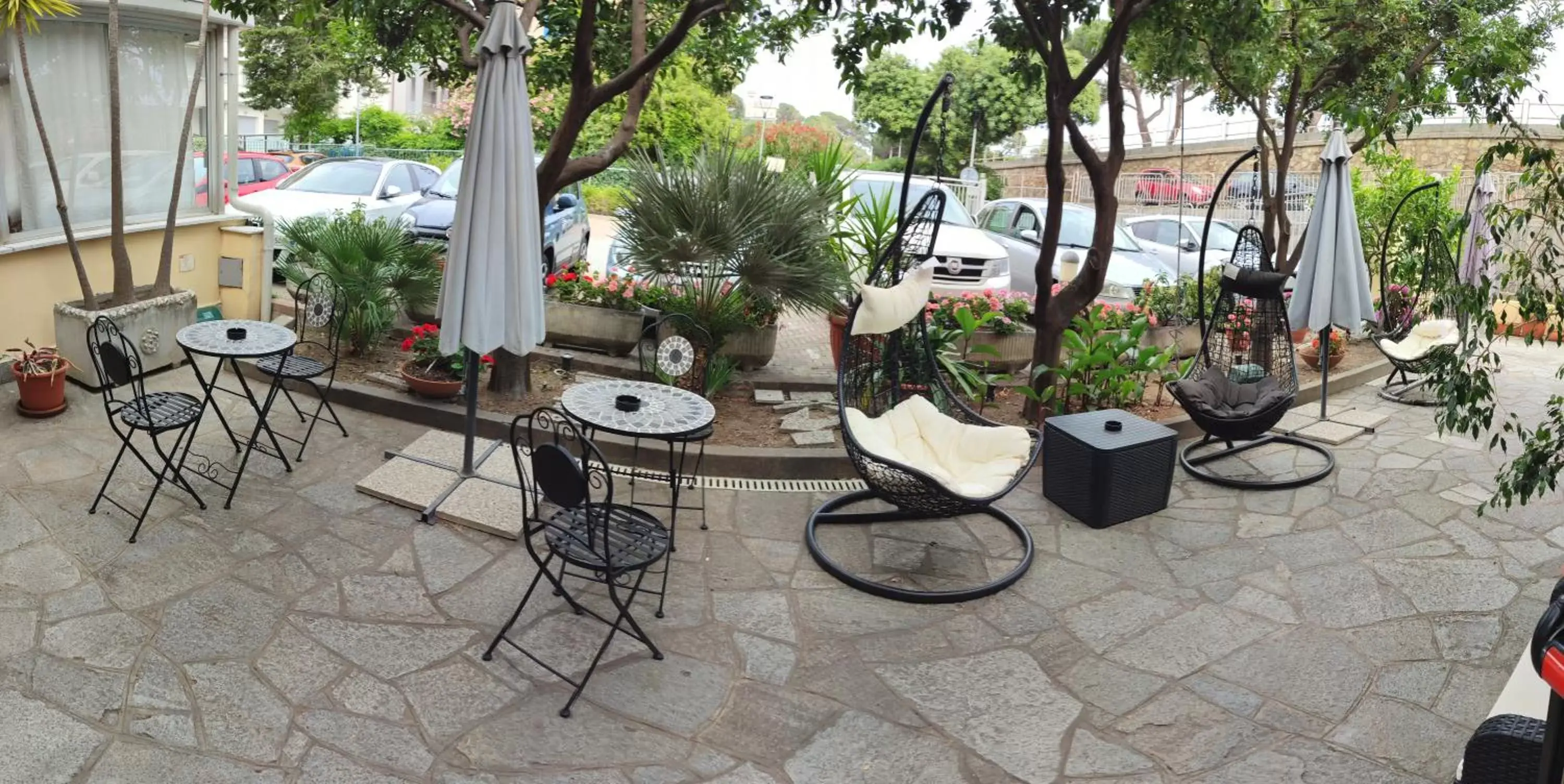 Patio/Outdoor Area in Hotel Villa Costa