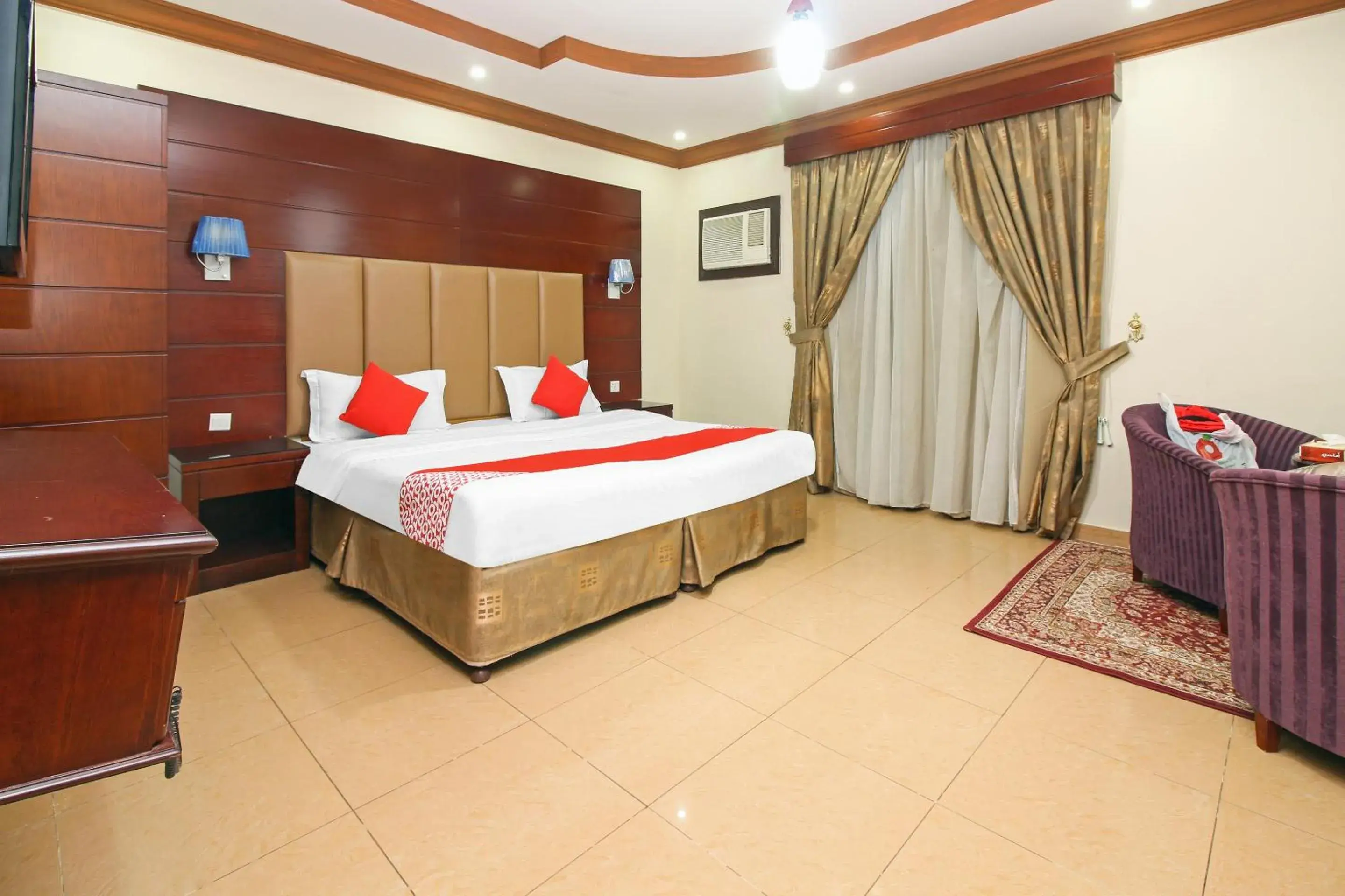 Photo of the whole room, Bed in OYO 589 Lavina House