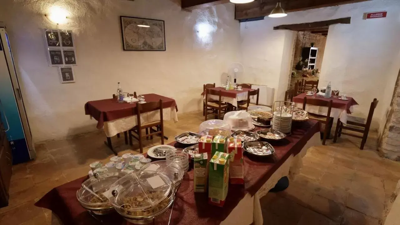 Breakfast, Restaurant/Places to Eat in Borgo de' Varano by Hotel I Duchi