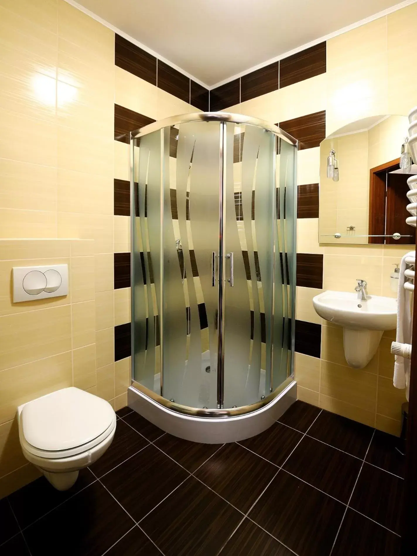 Single Room - single occupancy in HOTEL NIAGARA Single Room - single occupancy in HOTEL NIAGARA
