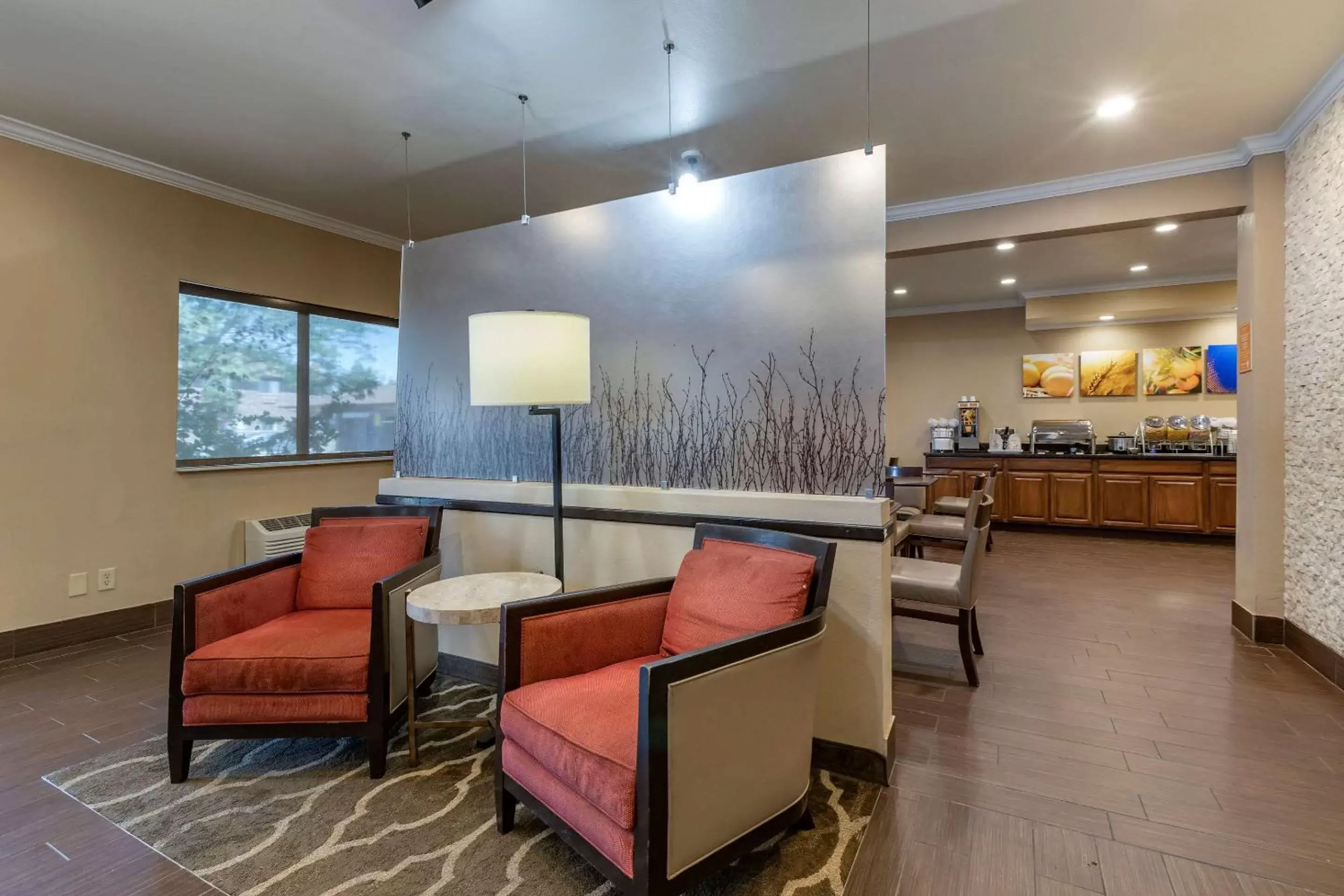 Lobby or reception in Comfort Inn & Suites Waterloo – Cedar Falls