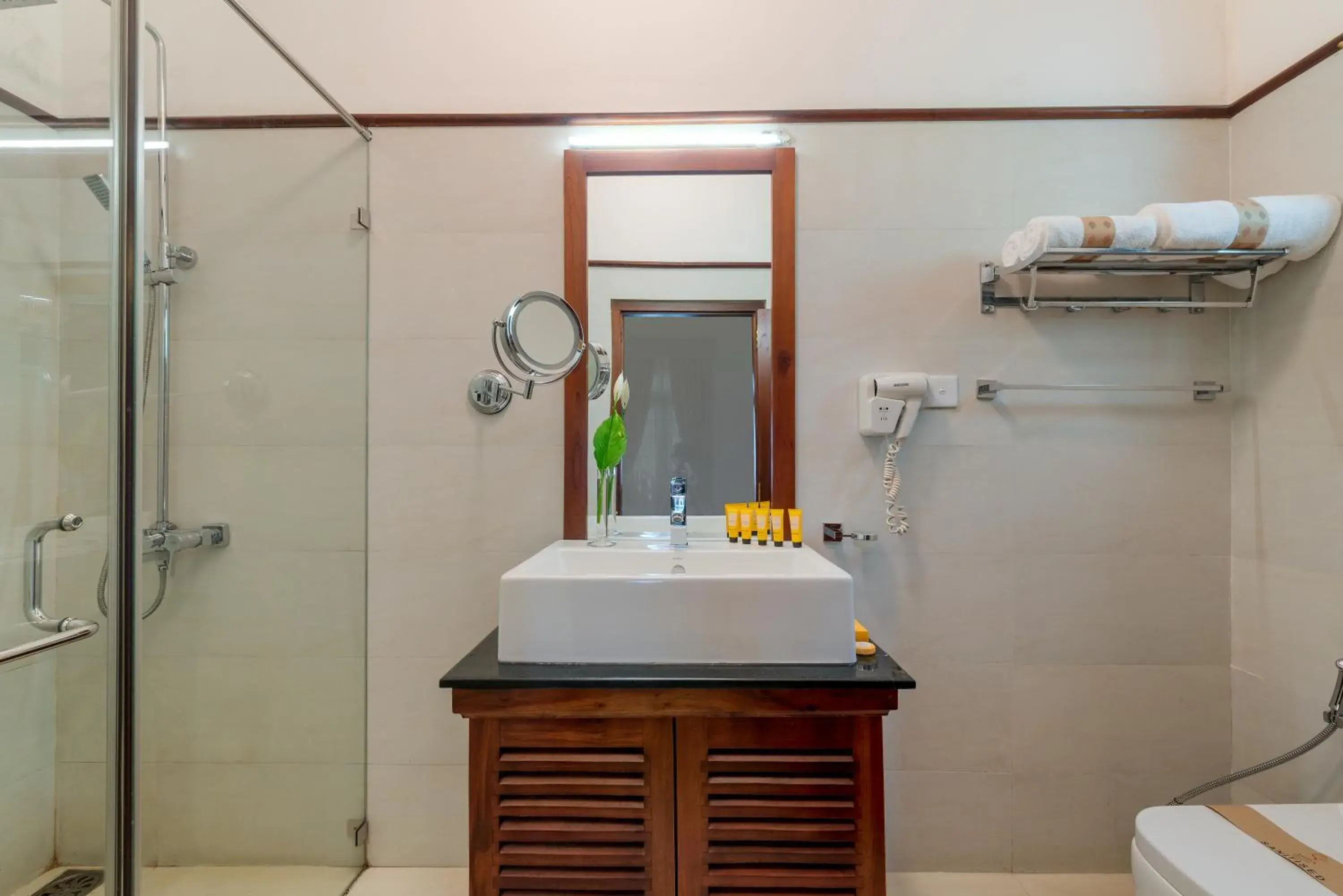 Shower, Bathroom in Hanthana Boutique Villa by Amaya