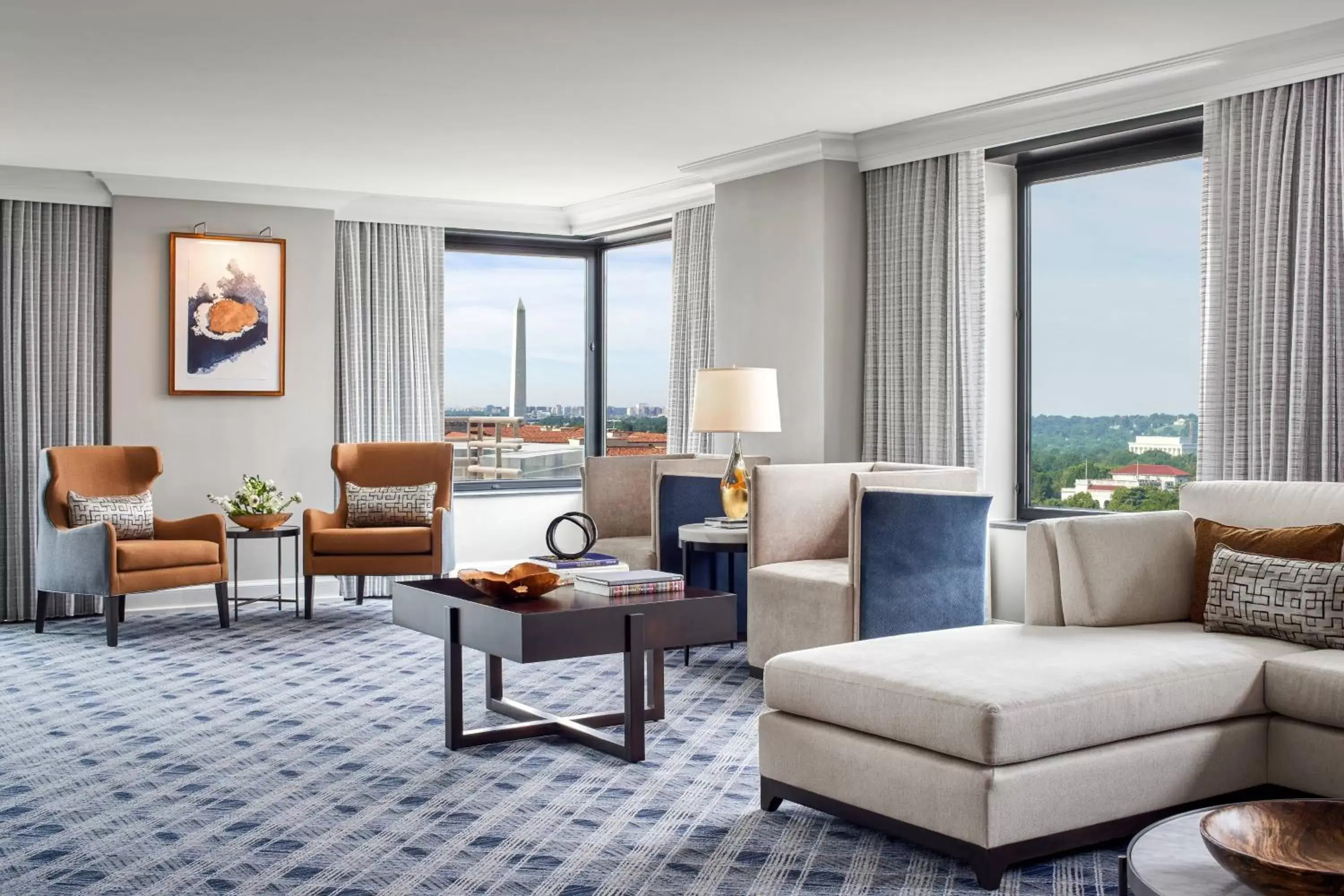 Living room, Seating Area in JW Marriott Washington, DC