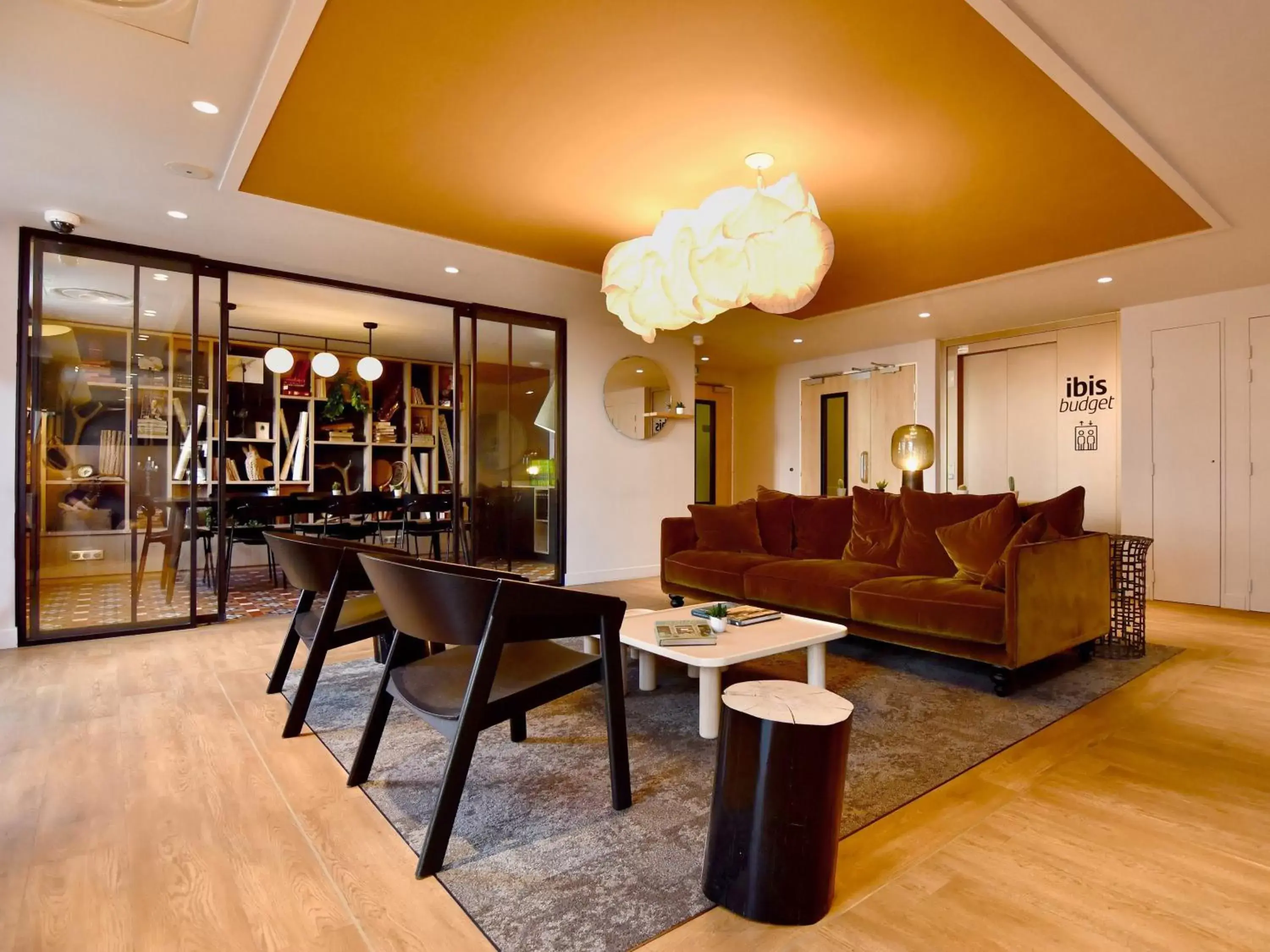 Meeting/conference room, Lobby/Reception in Ibis Budget Nantes Reze Aeroport