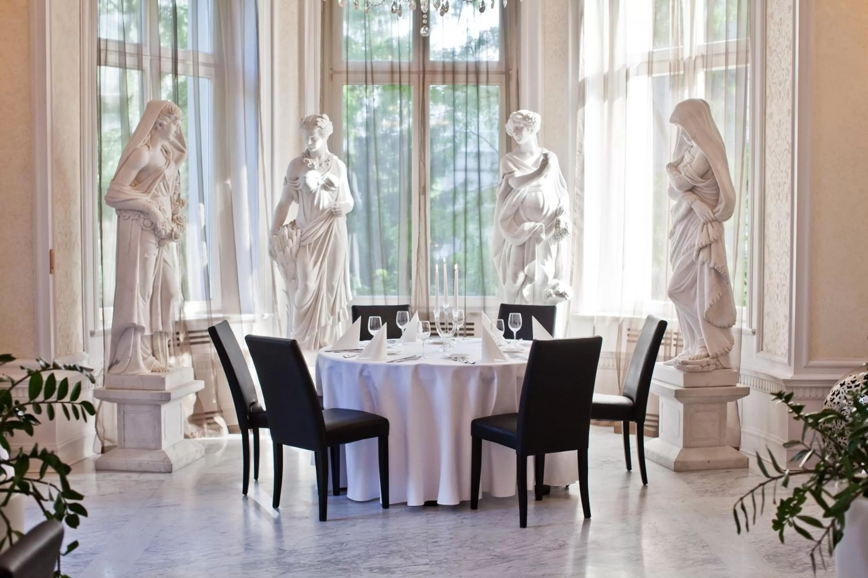 Decorative detail in Platinum Palace Boutique Hotel & SPA