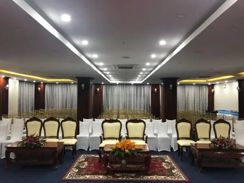 Meeting/conference room, Banquet Facilities in Kampong Thom Royal Hotel