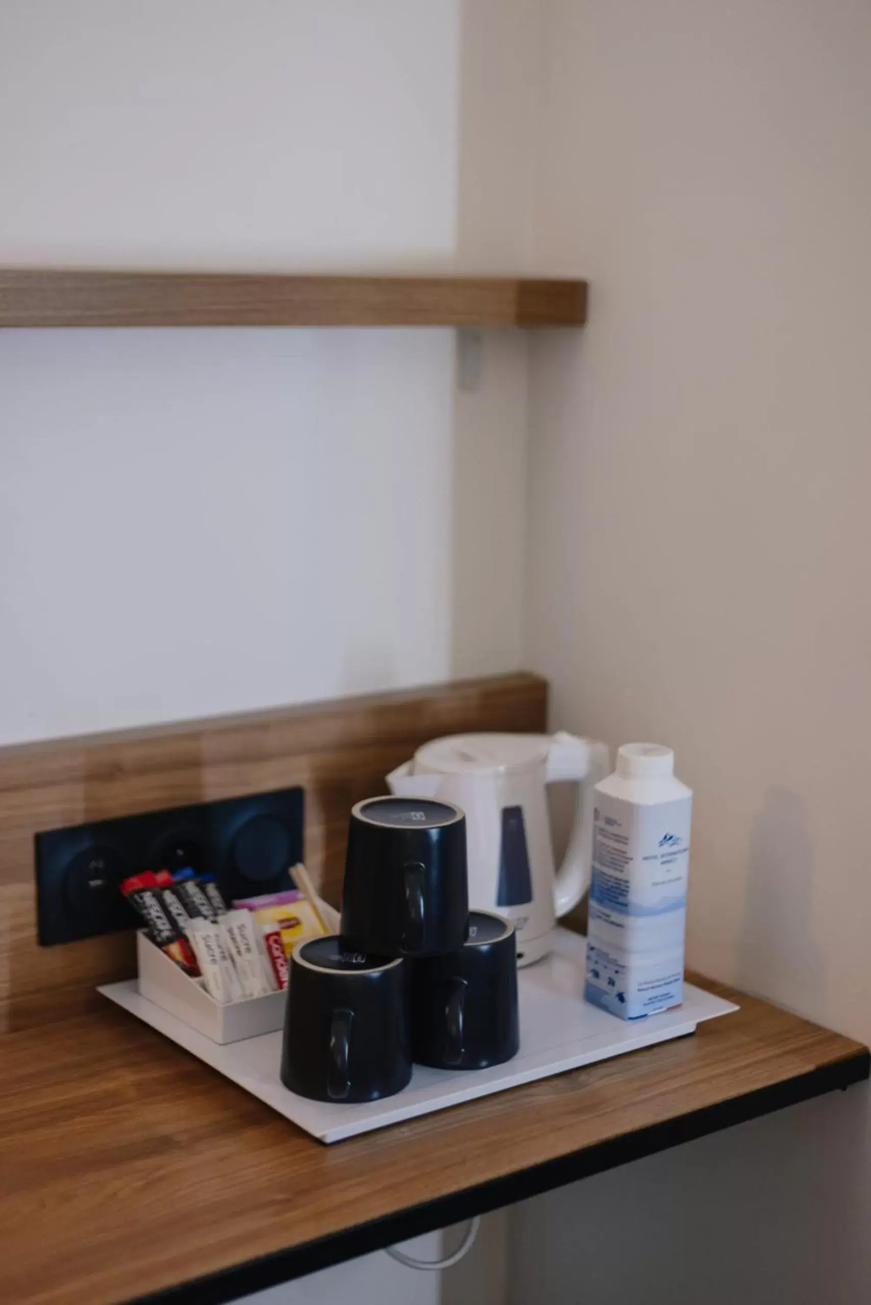 Coffee/tea facilities in Best Western Hôtel International