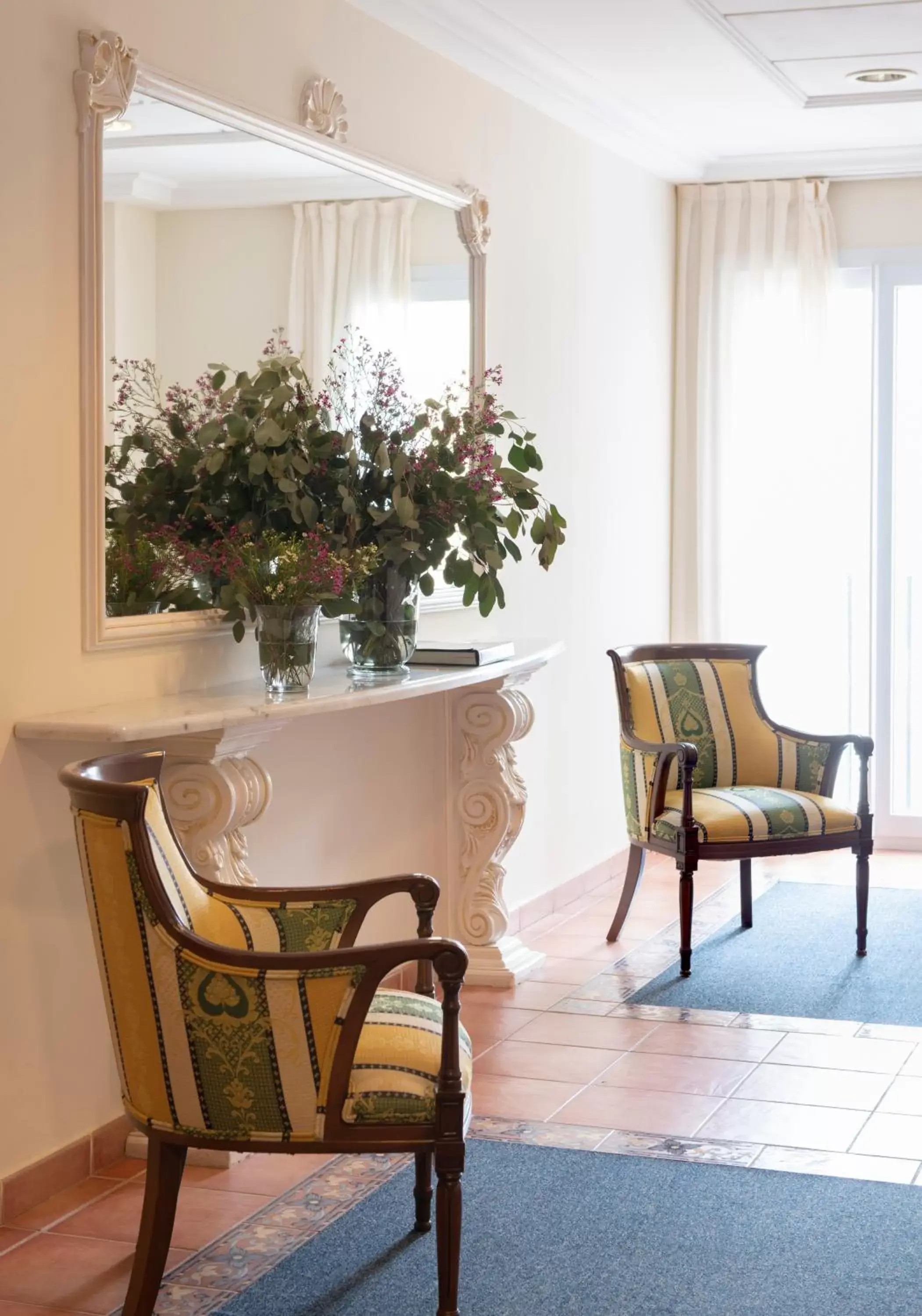 Lobby or reception in Hotel Roses Platja Lobby or reception in Hotel Roses Platja