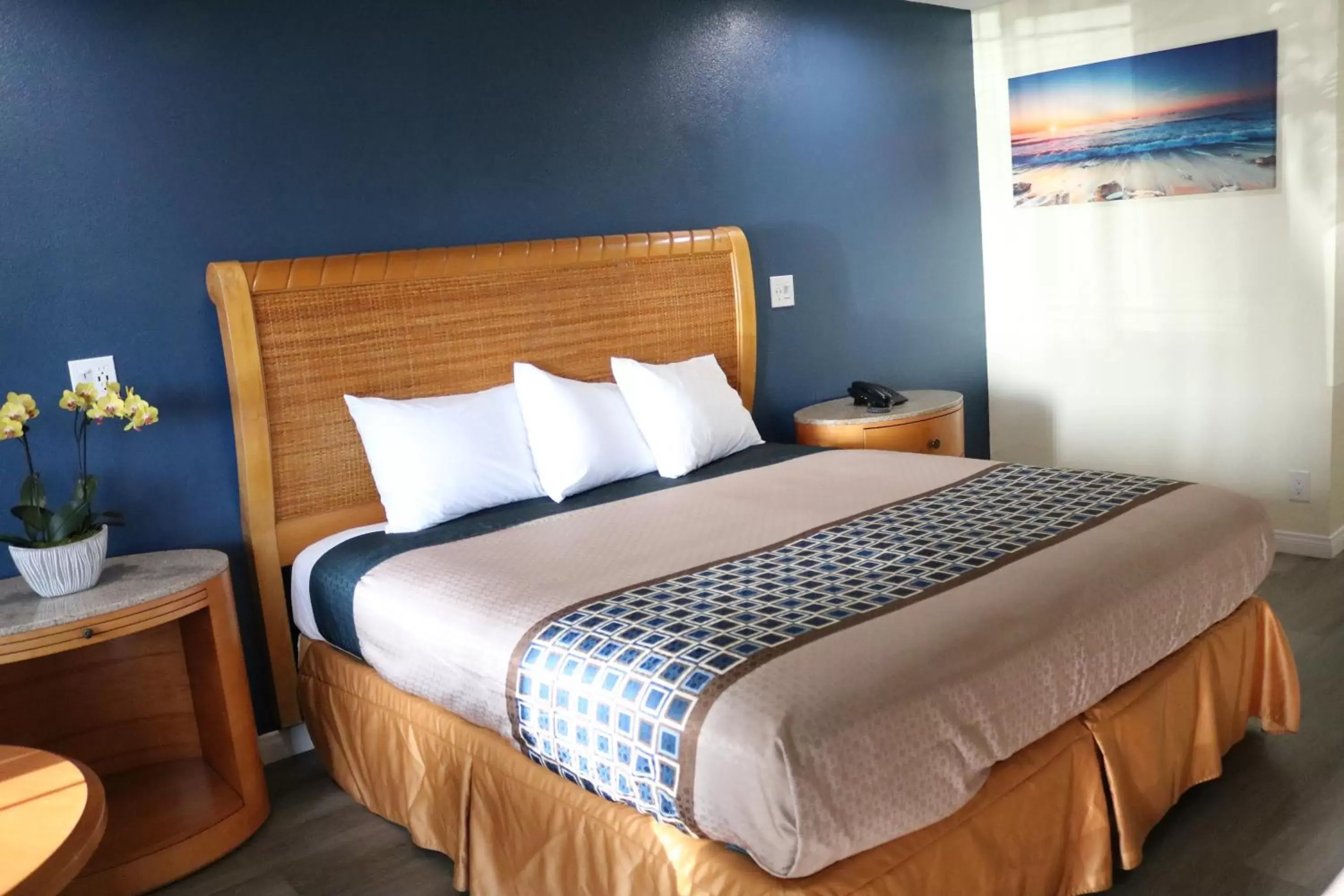 Bedroom, Bed in Valli Hi Motel Bedroom, Bed in Valli Hi Motel