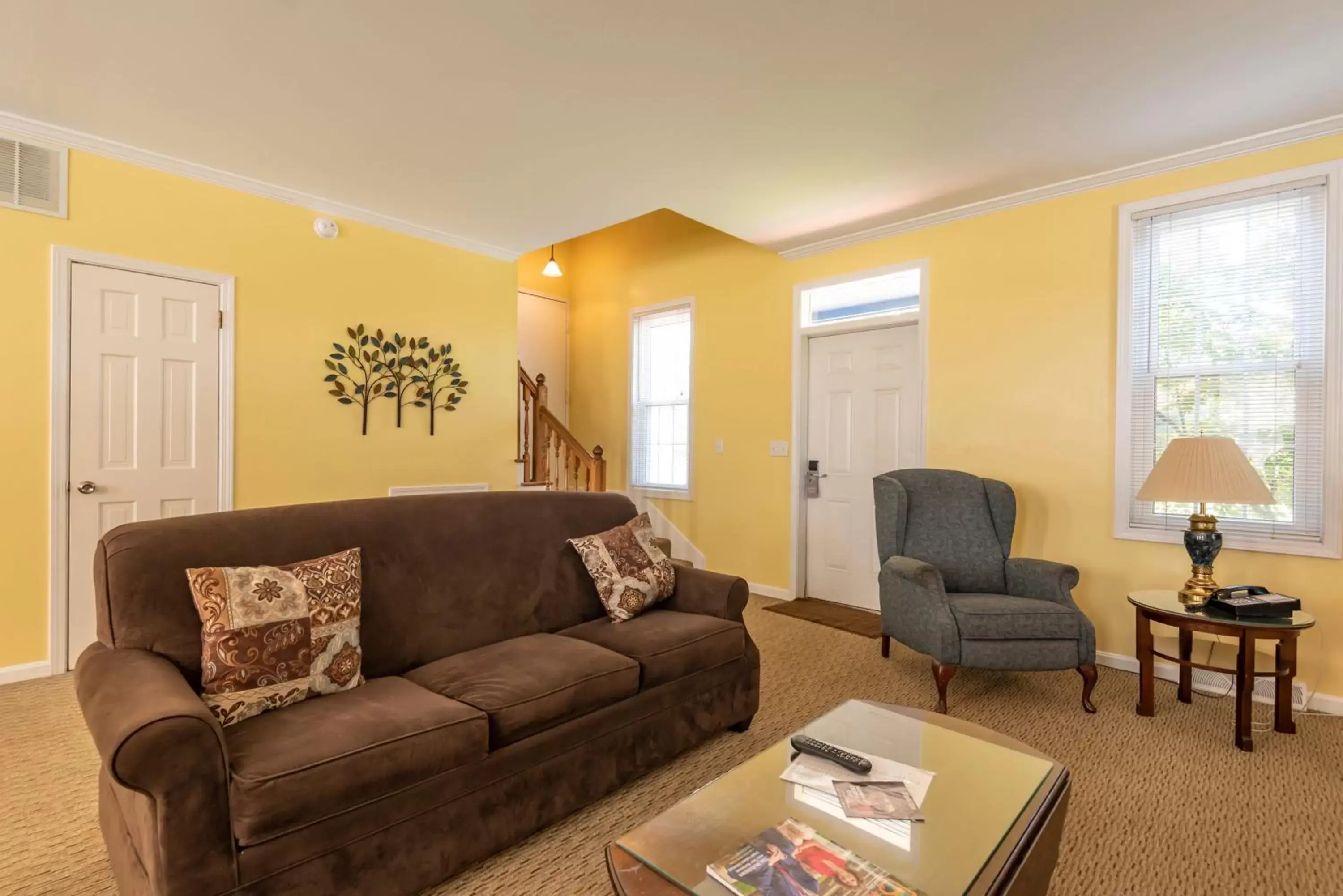 Living room in Century Suites Hotel Living room in Century Suites Hotel