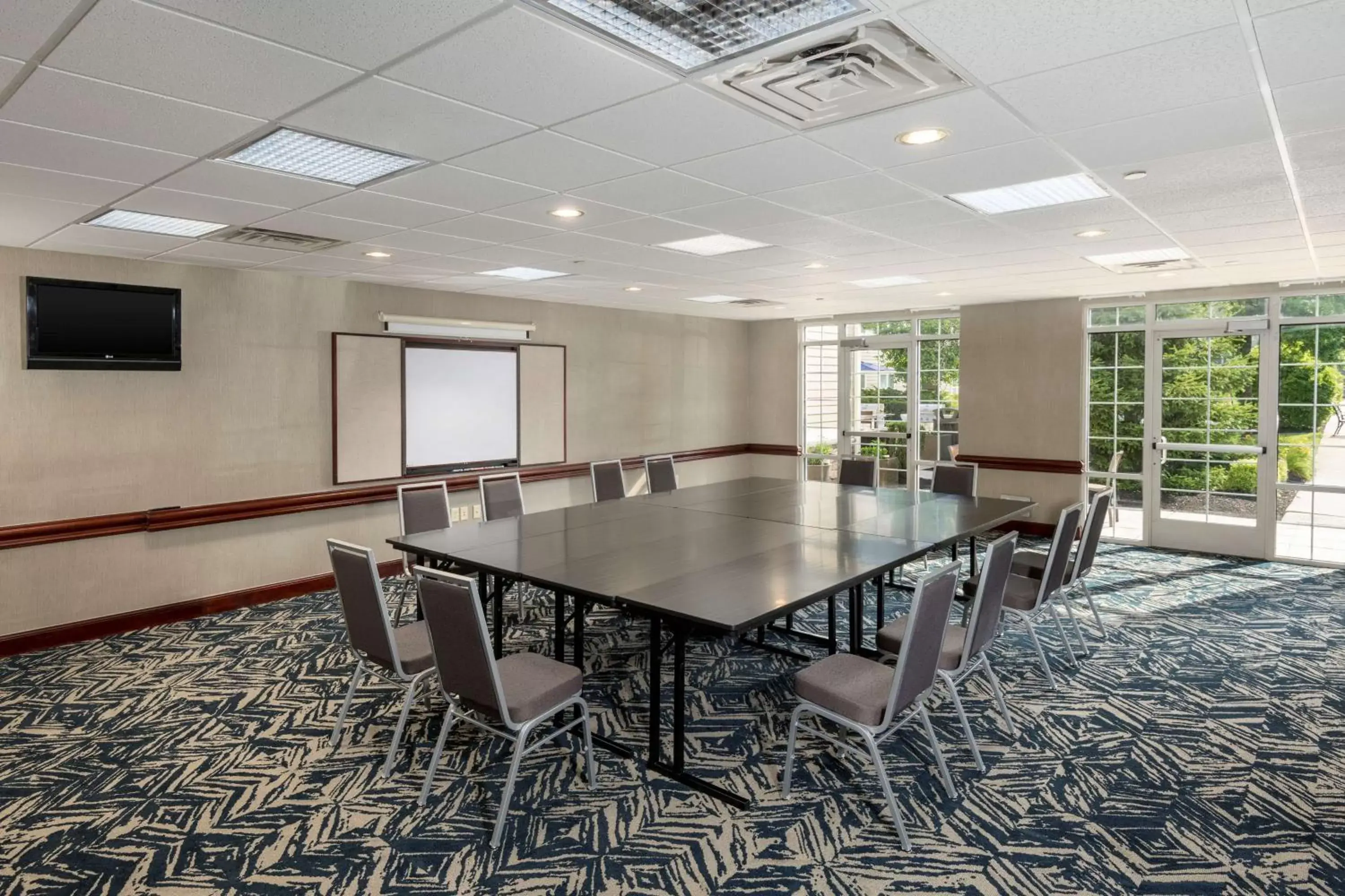 Meeting/conference room in Homewood Suites by Hilton Mount Laurel