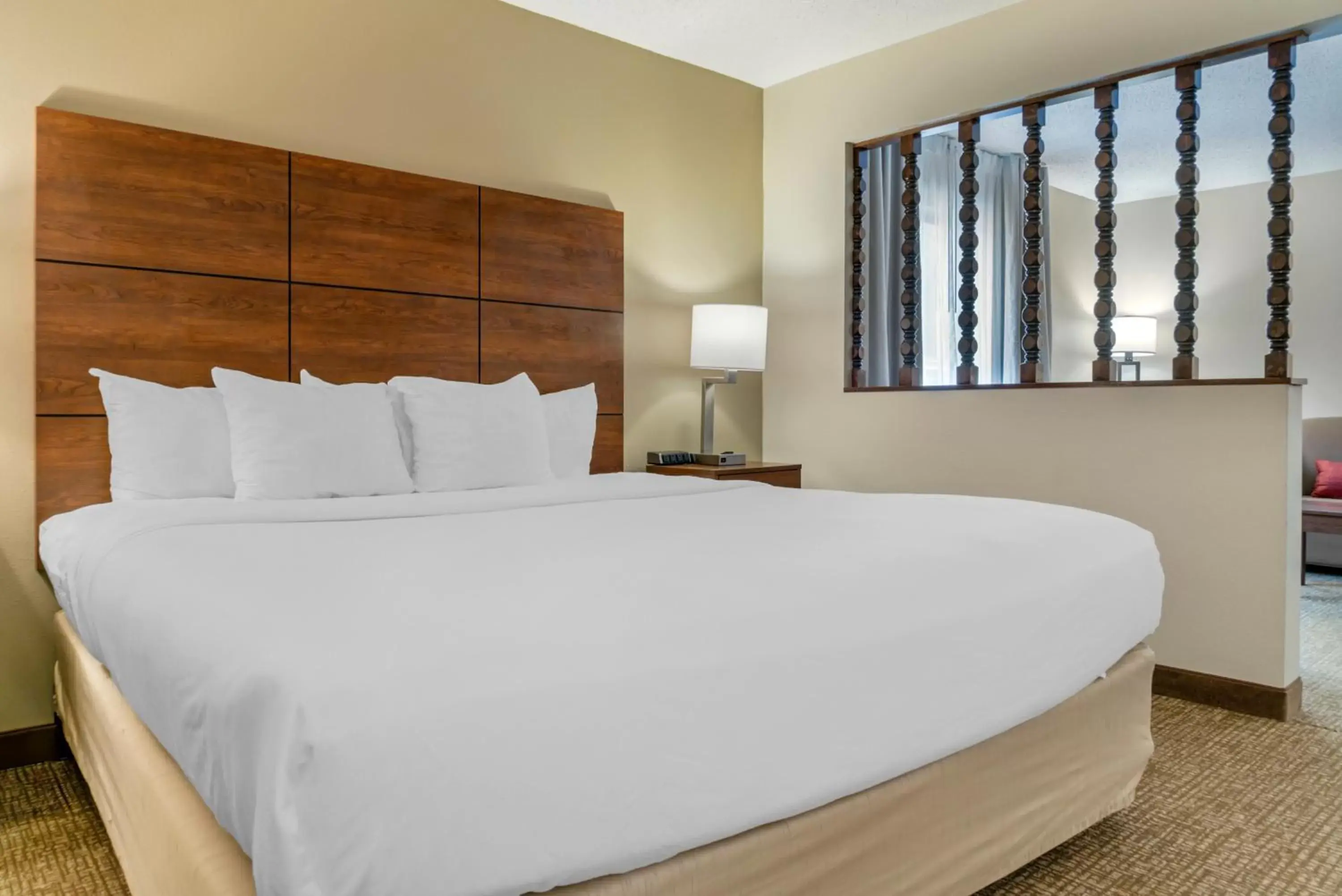 Bed in Comfort Inn Bed in Comfort Inn