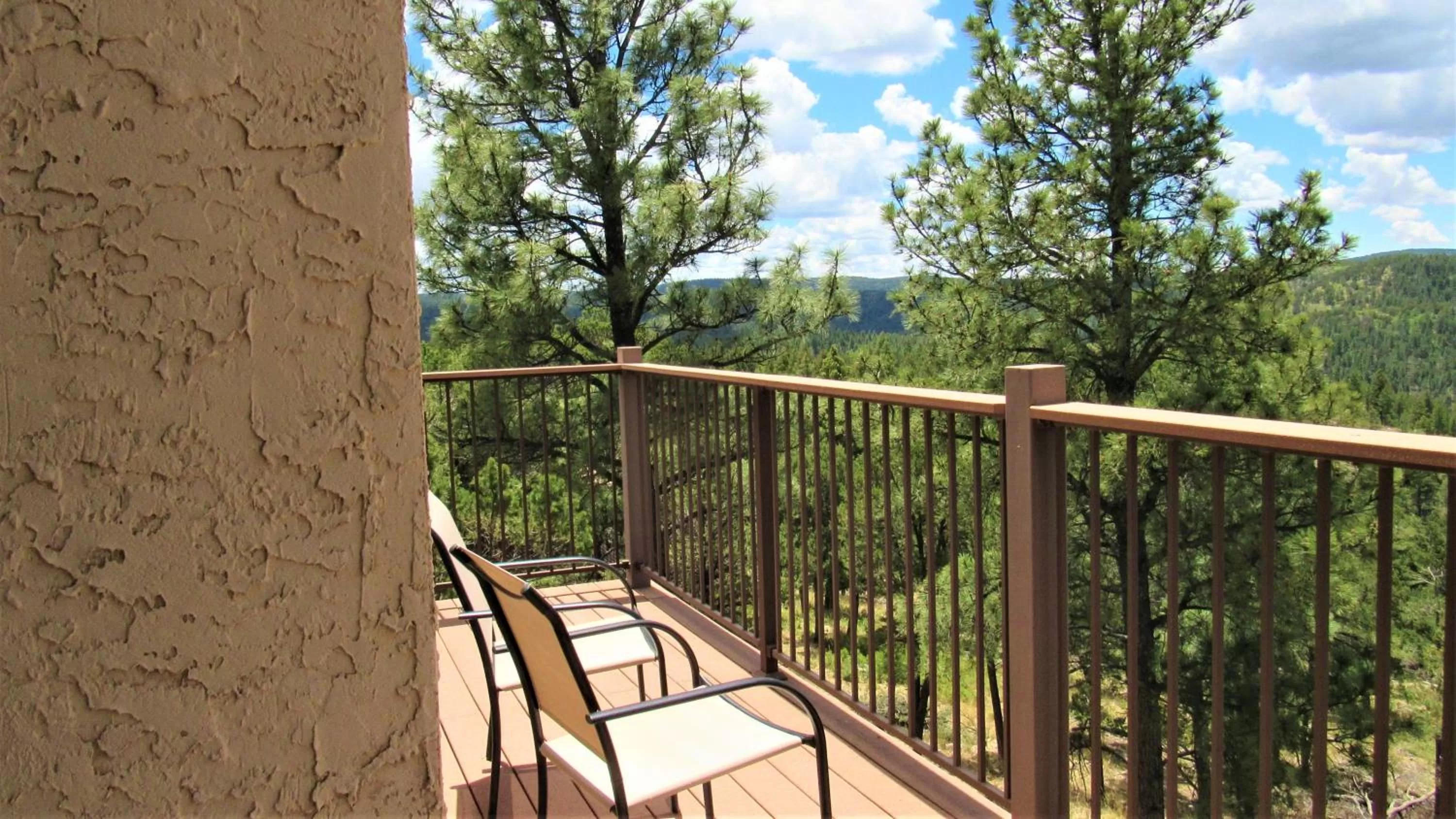 Balcony/Terrace in High Sierra Condominiums