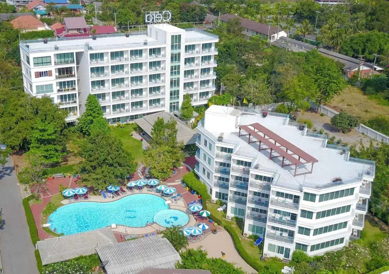 Neighbourhood, Bird's-eye View in Cera Resort @ Cha-am