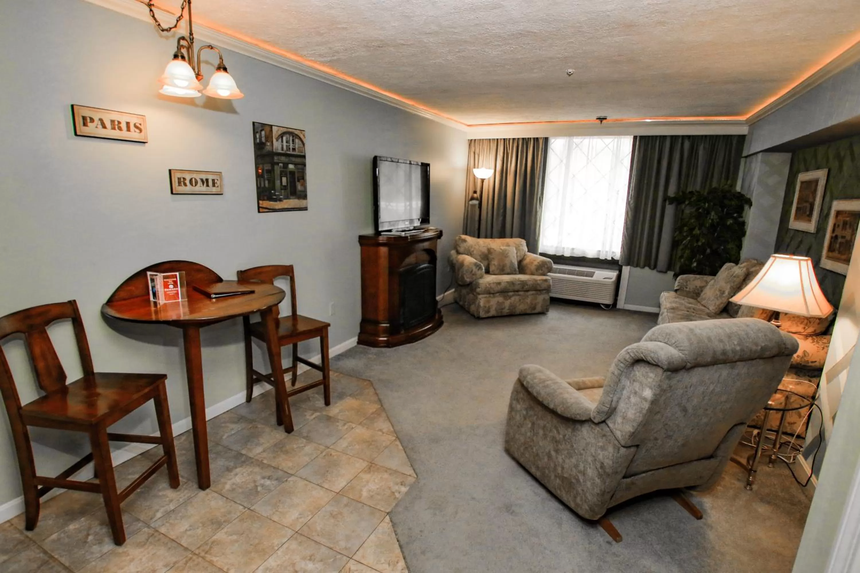 Coffee/tea facilities in Ramada Hotel & Conference Center by Wyndham Lewiston