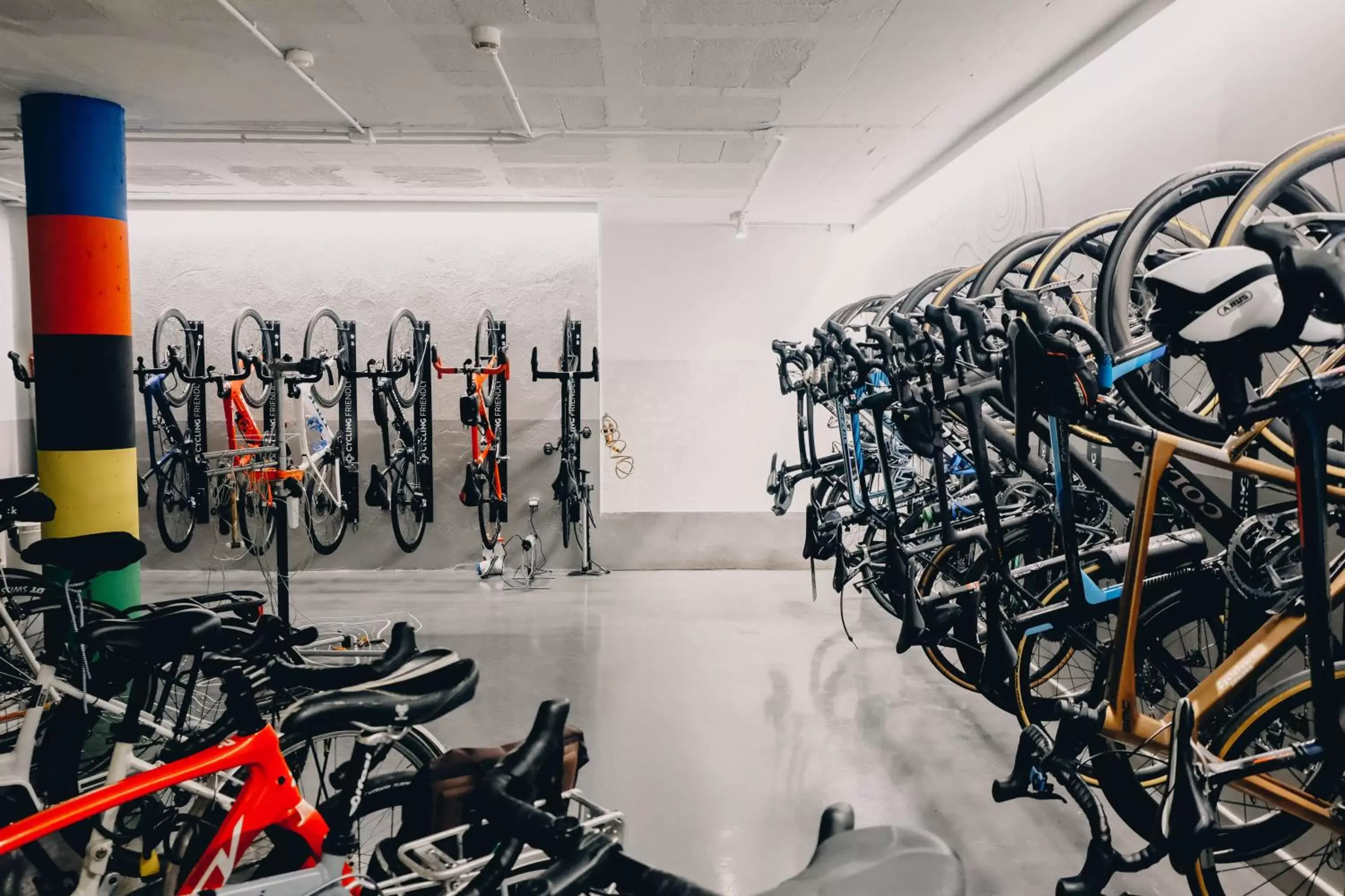 Cycling, Fitness Center/Facilities in Hotel Gran Ultonia