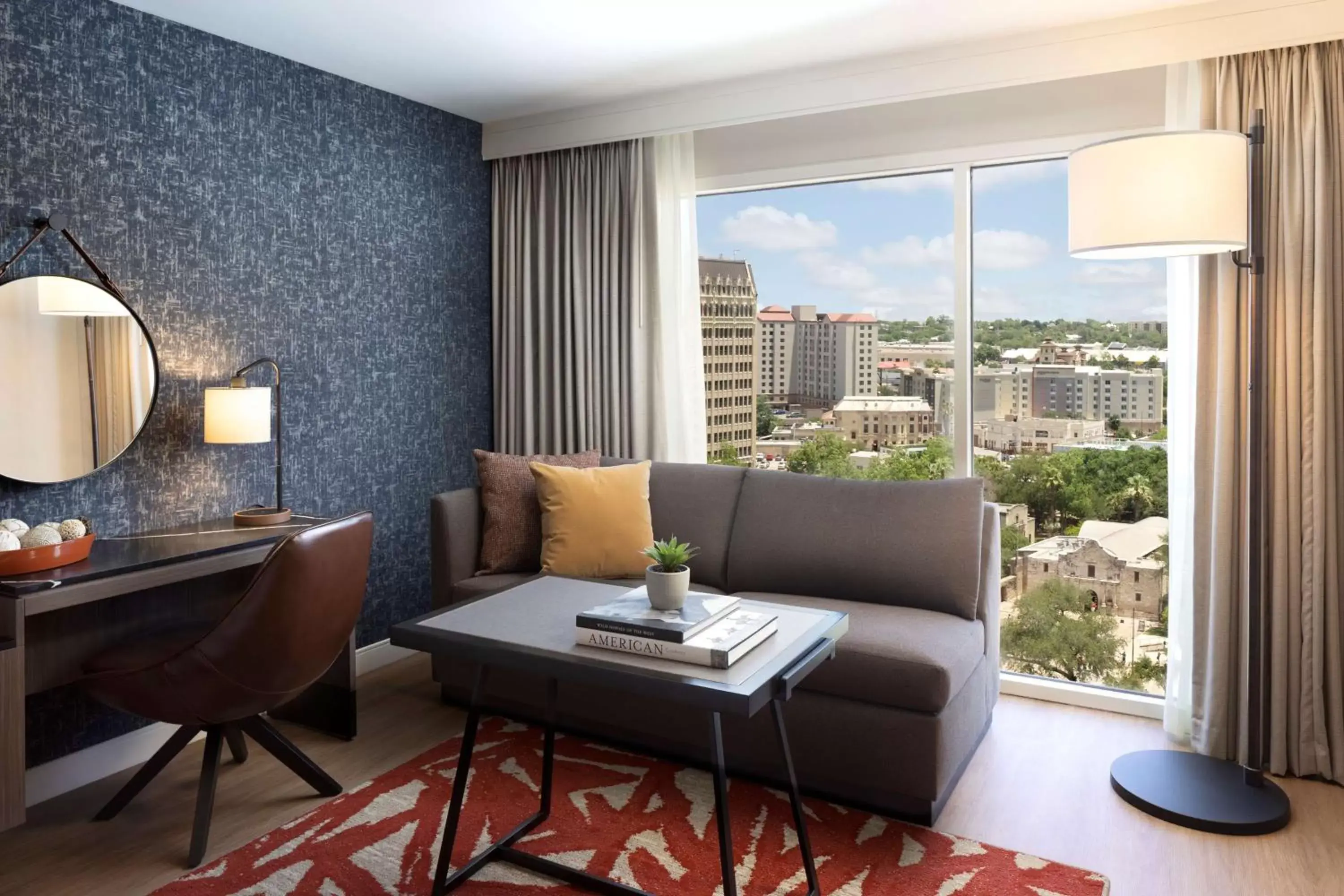 Bedroom, Seating Area in Hyatt Regency San Antonio Riverwalk