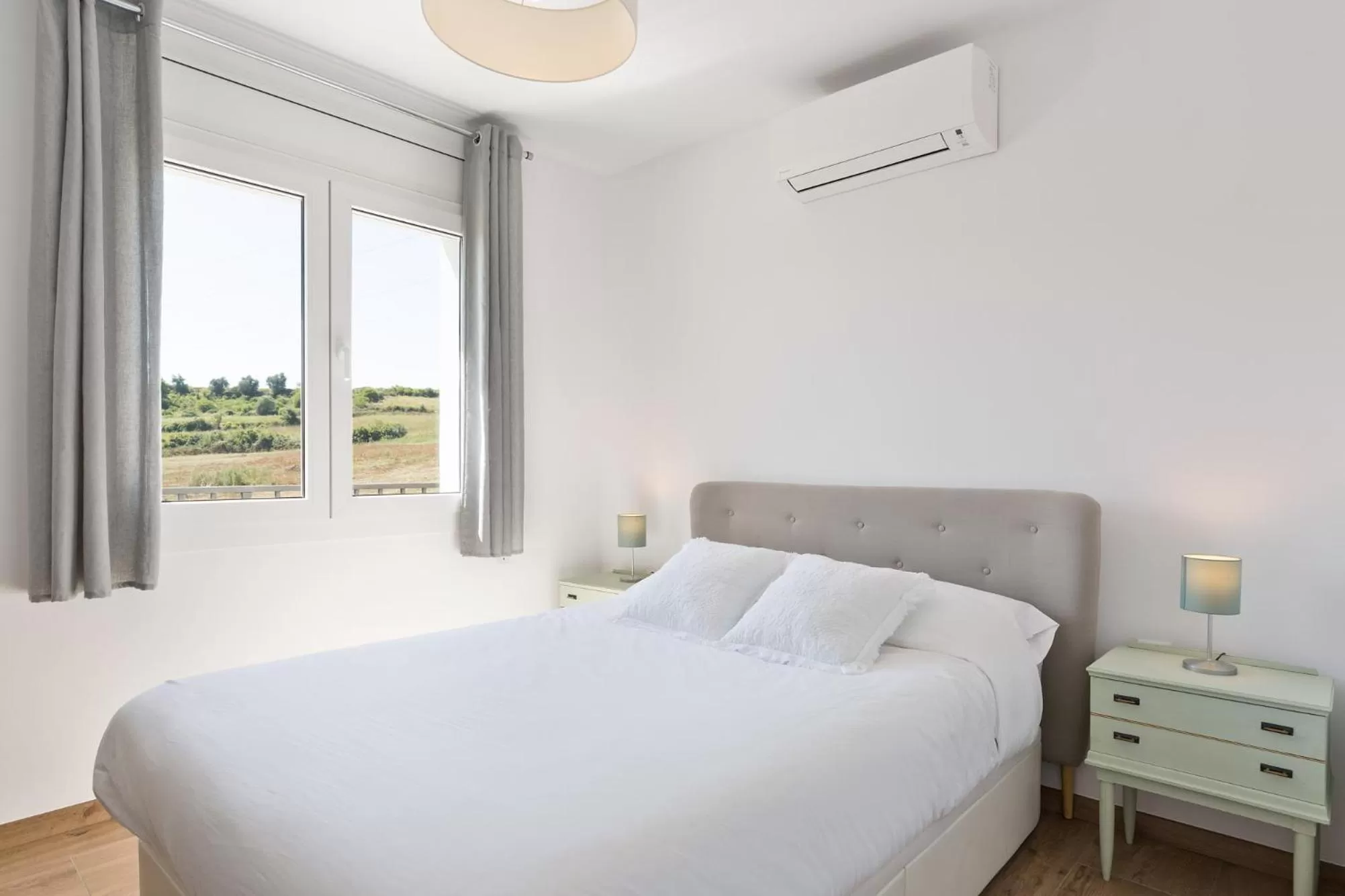 Bedroom, Bed in Masia Can Rovira - ESC1852