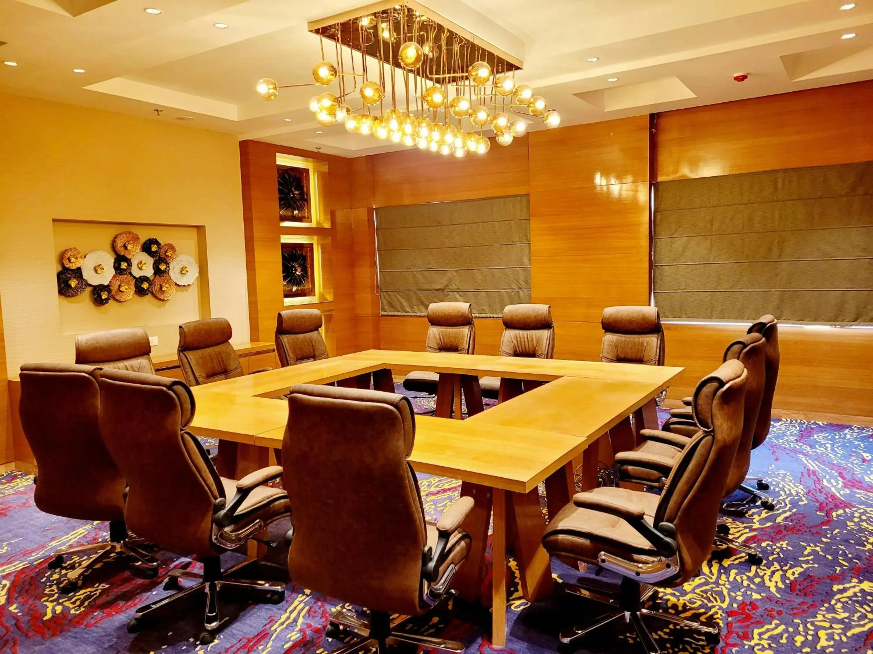 Meeting/conference room in Best Western Vrindavan