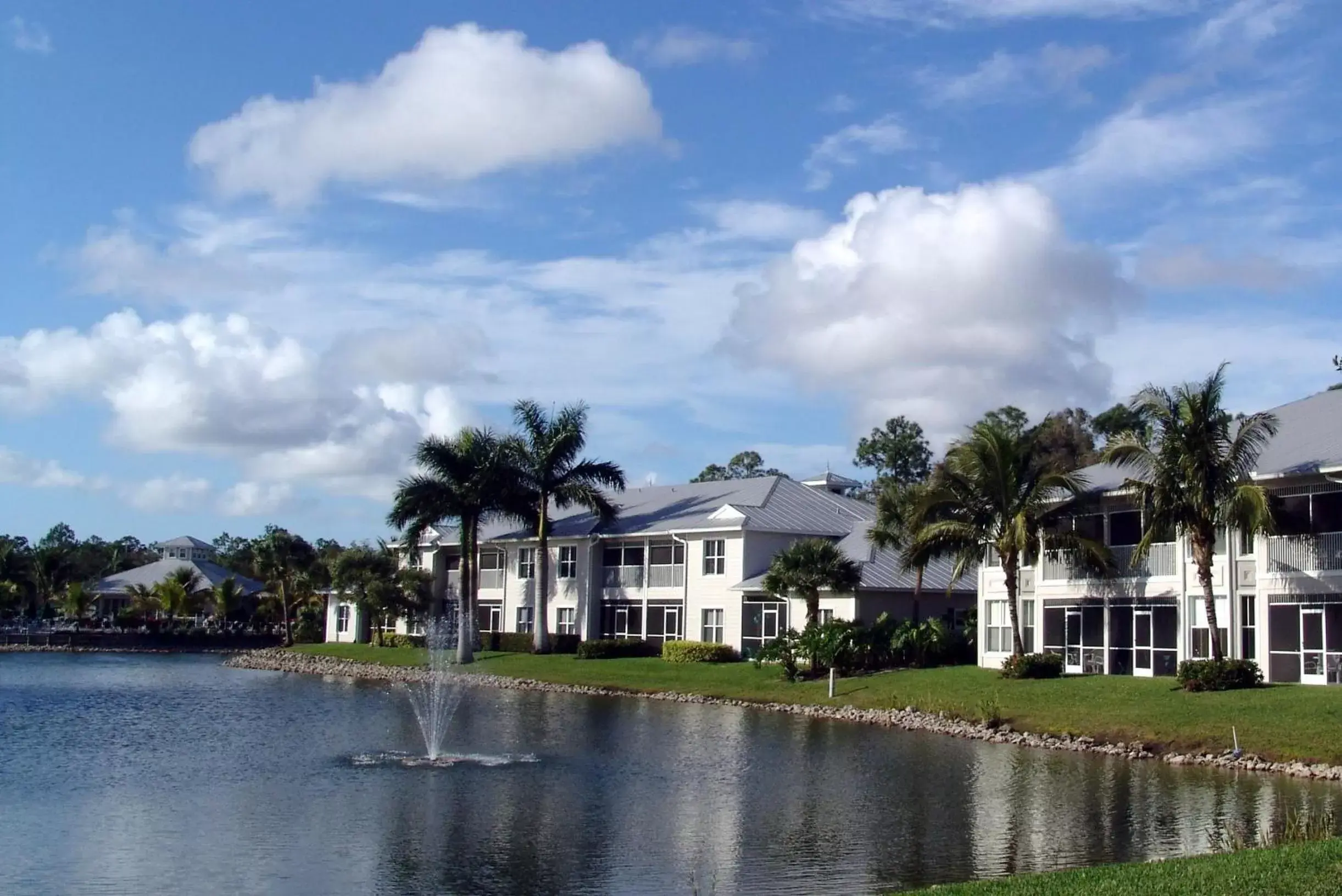 Balcony/Terrace, Property Building in GreenLinks Golf Villas at Lely Resort