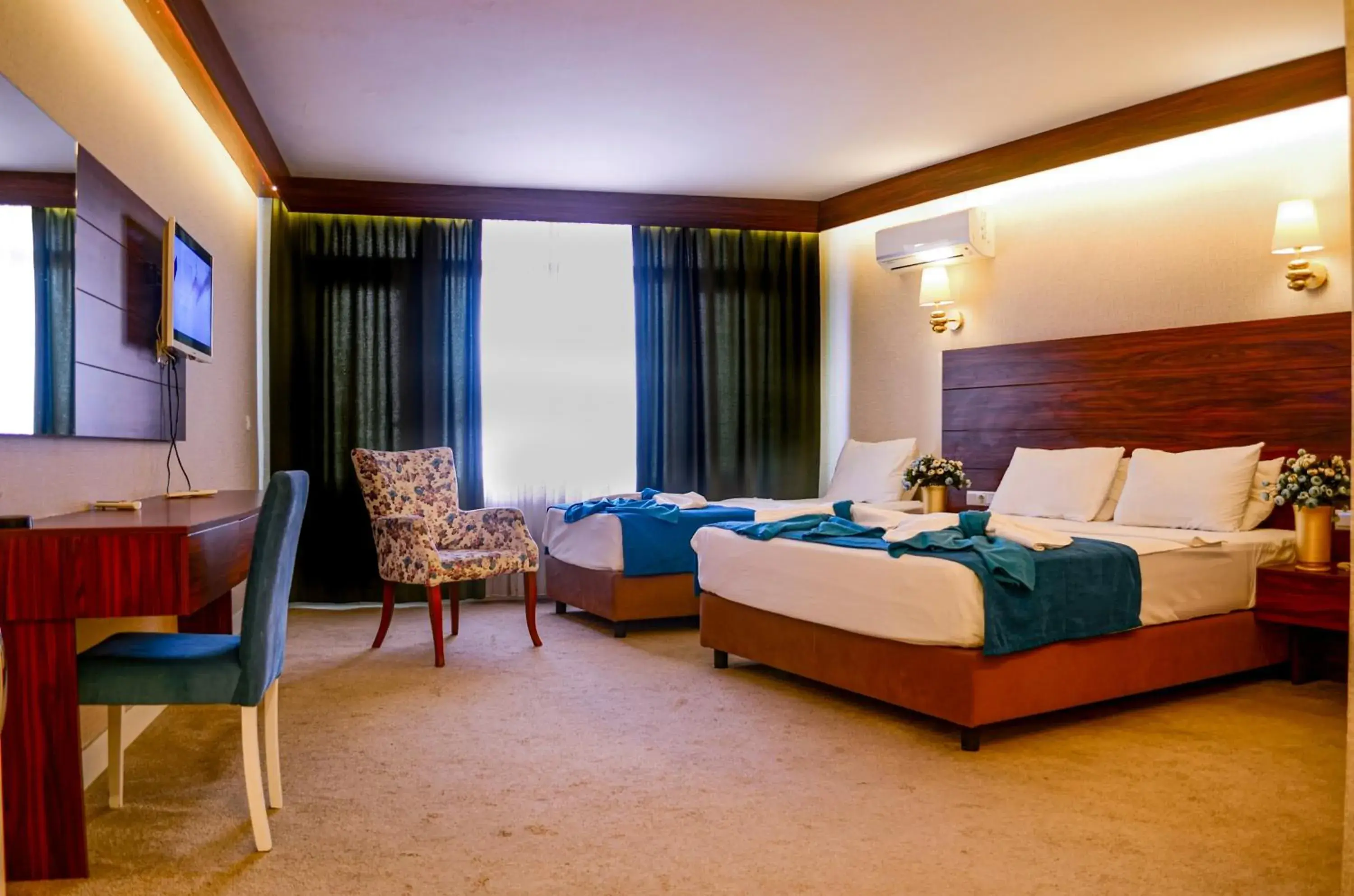 Bedroom in Bilgehan Hotel