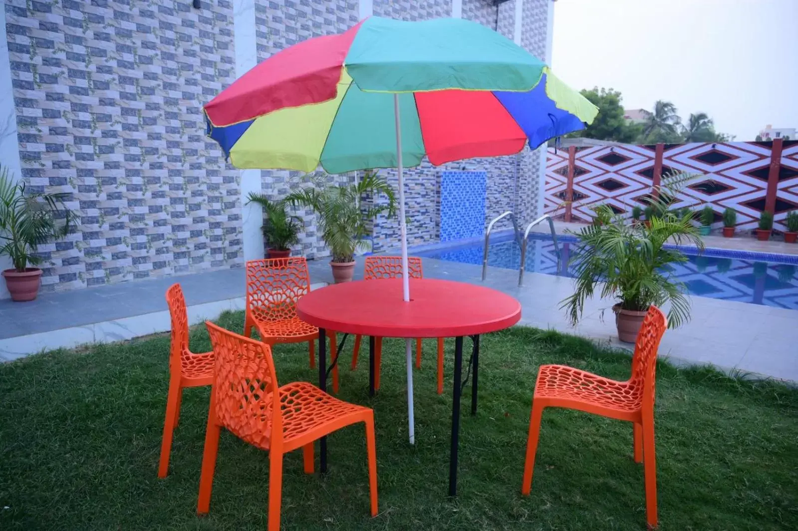 Pool view in Grand Resort Pool view in Grand Resort