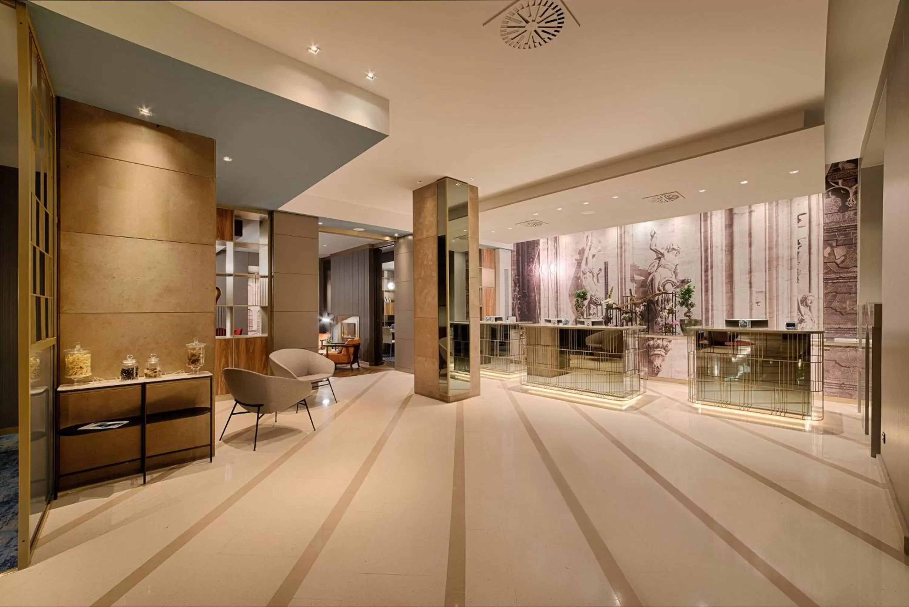 Lobby or reception in NH Collection Milano Touring